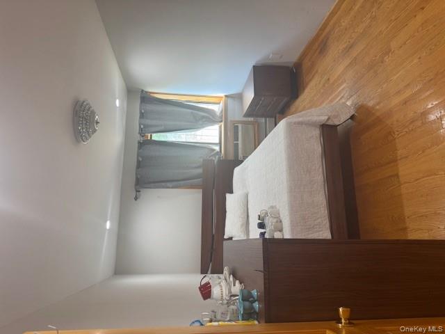 #8 photo, 4211 108th Street, クイーンズ区 Corona , NY 11368