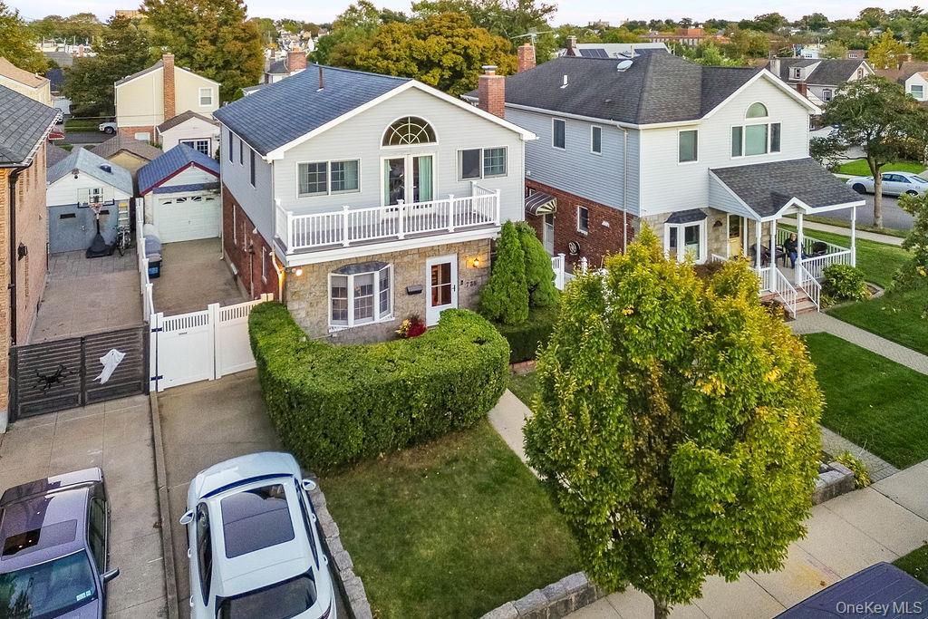 #3 photo, 7-35 Leggett Place, Whitestone , NY 11357