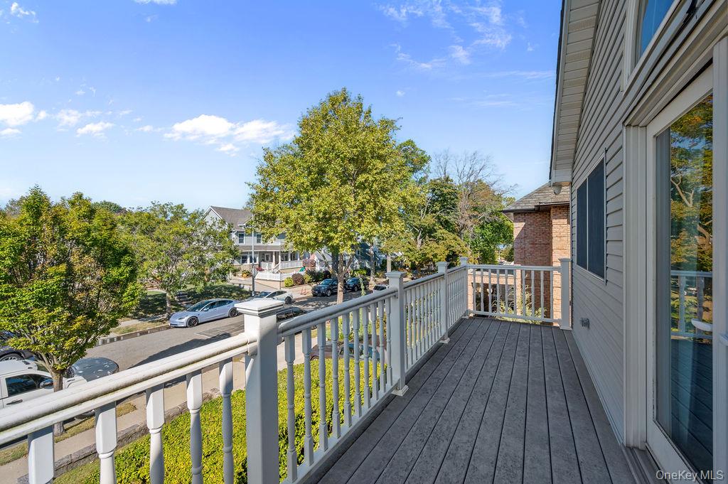 #7 photo, 7-35 Leggett Place, Whitestone , NY 11357