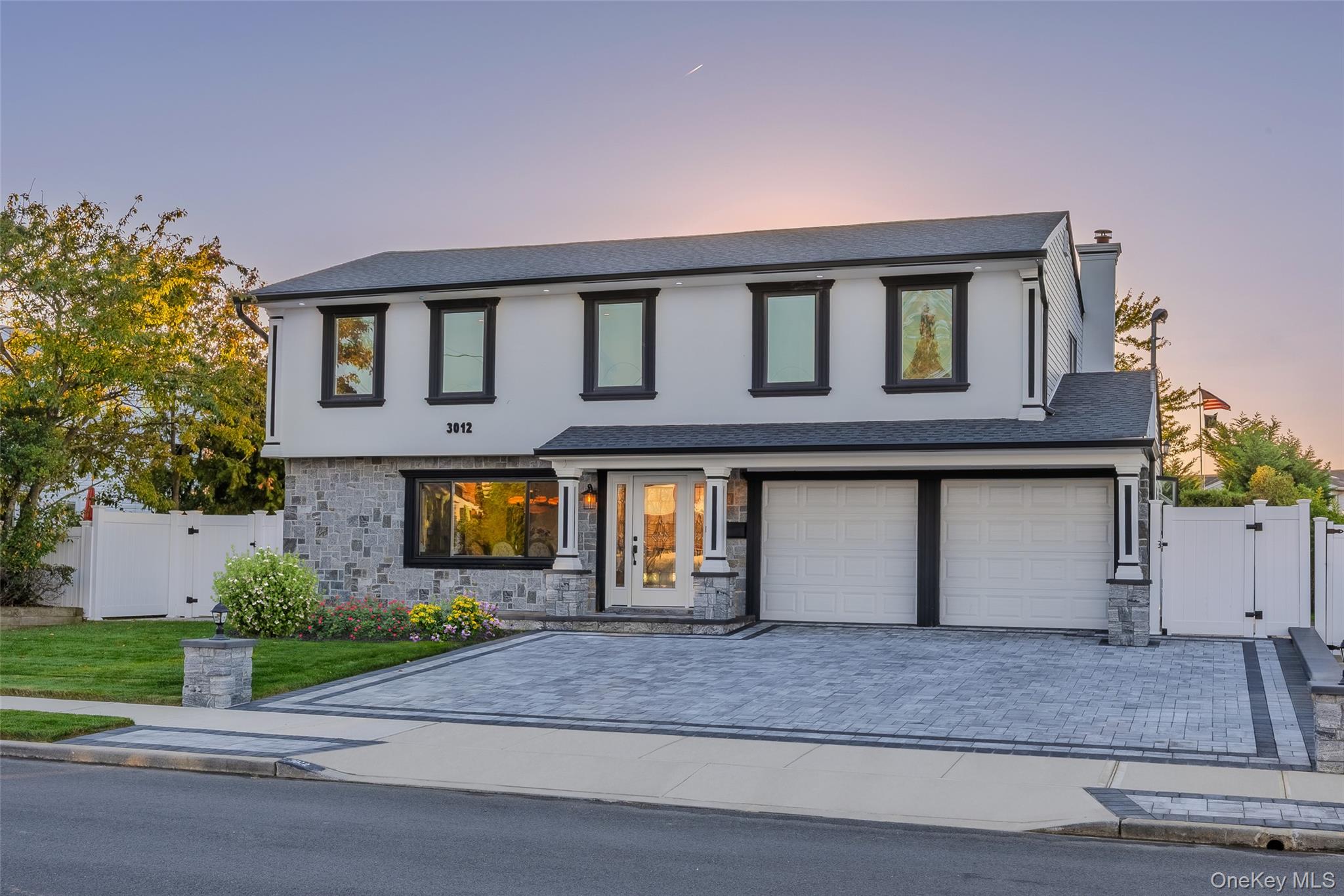 #1 photo, 3012 Mandalay Beach Road, Wantagh , NY 11793