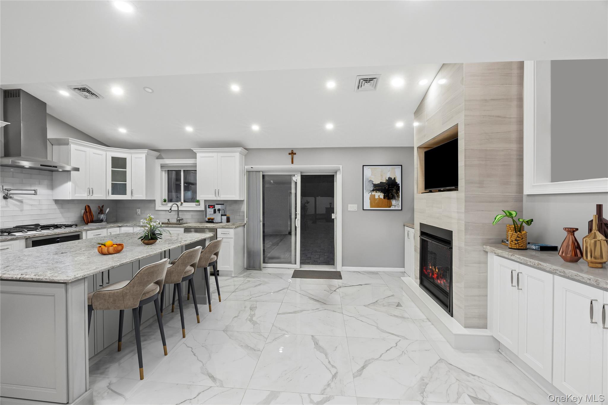 #10 photo, 3012 Mandalay Beach Road, Wantagh , NY 11793