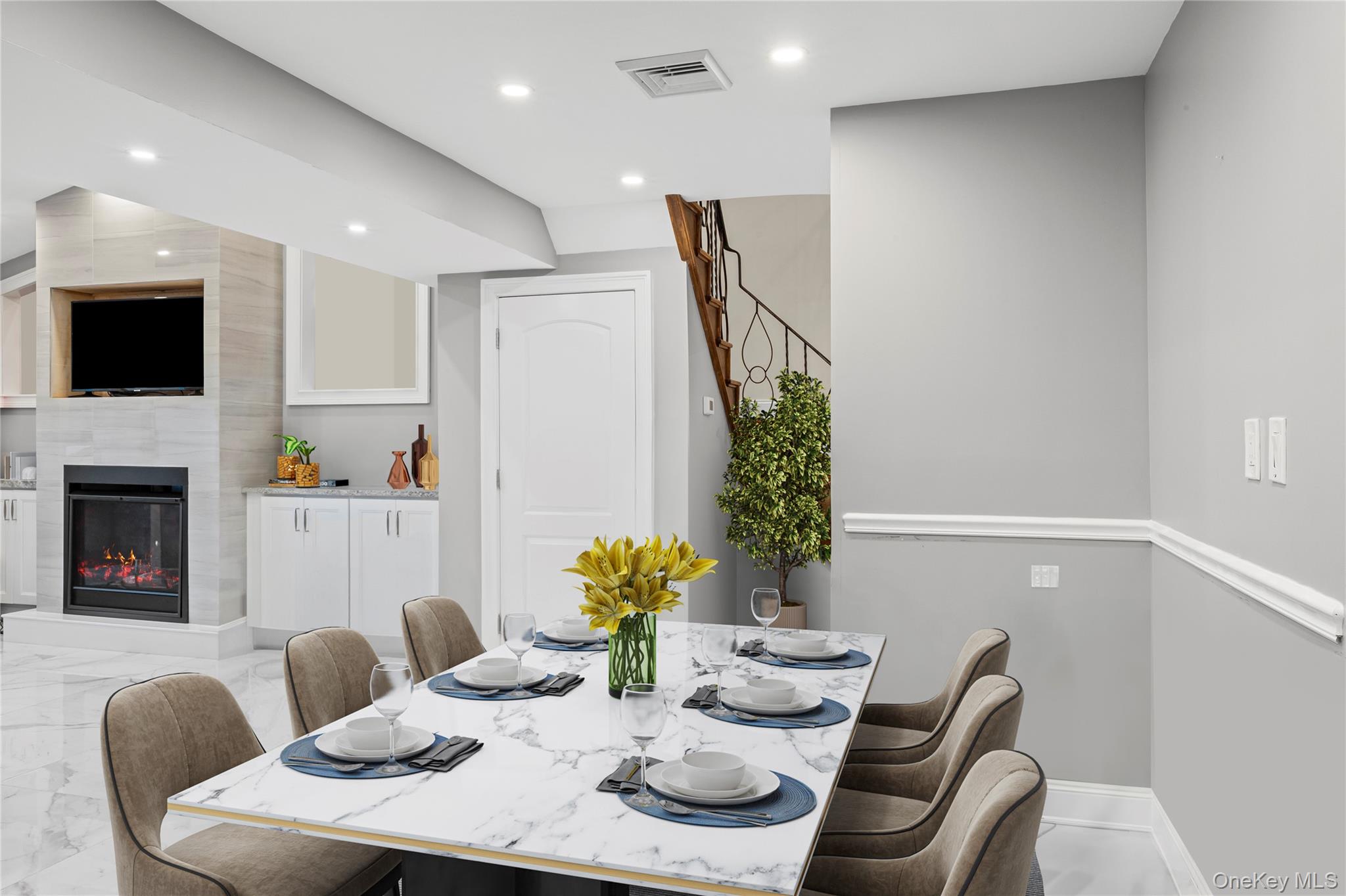 #11 photo, 3012 Mandalay Beach Road, Wantagh , NY 11793