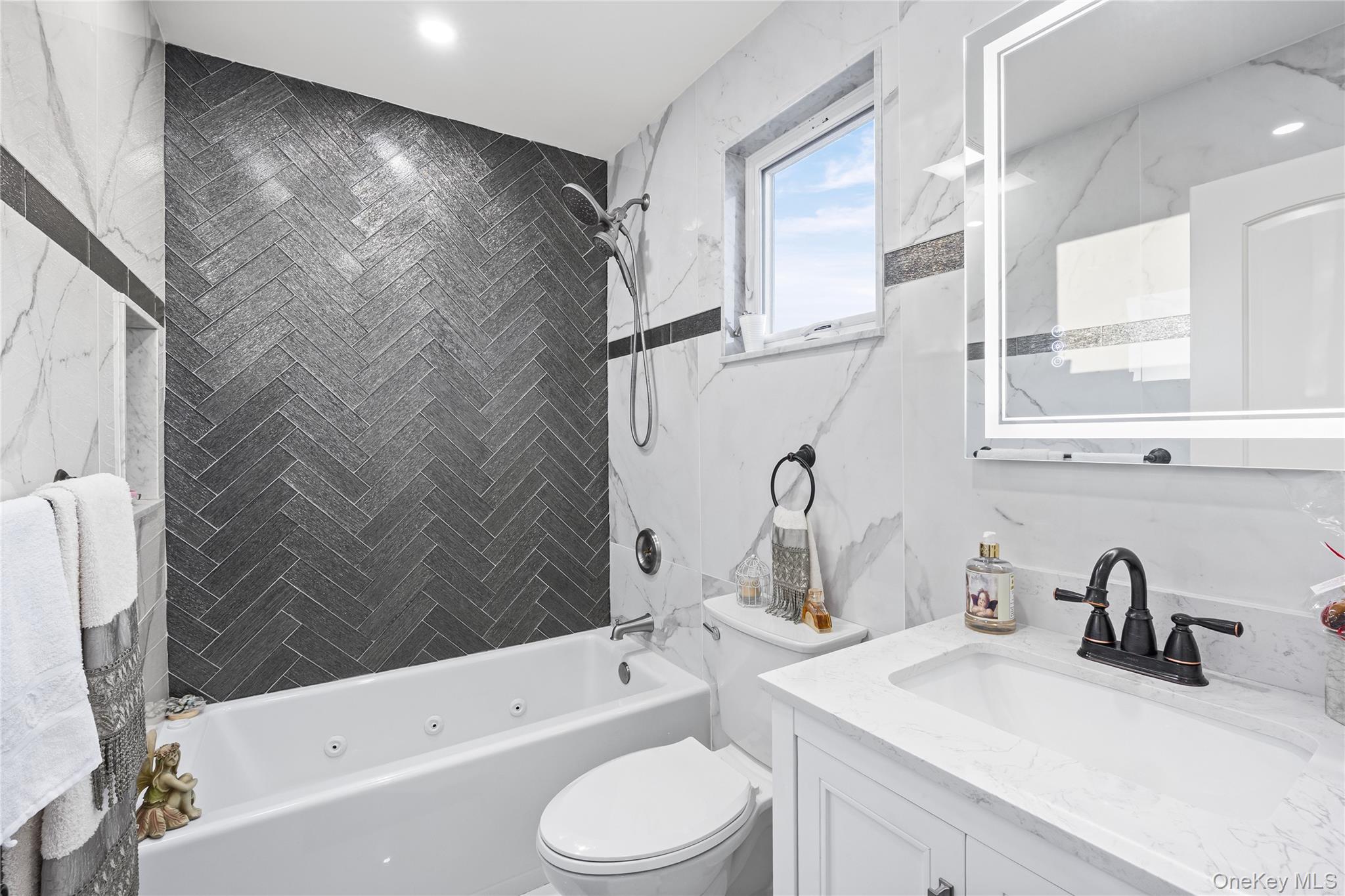 #15 photo, 3012 Mandalay Beach Road, Wantagh , NY 11793