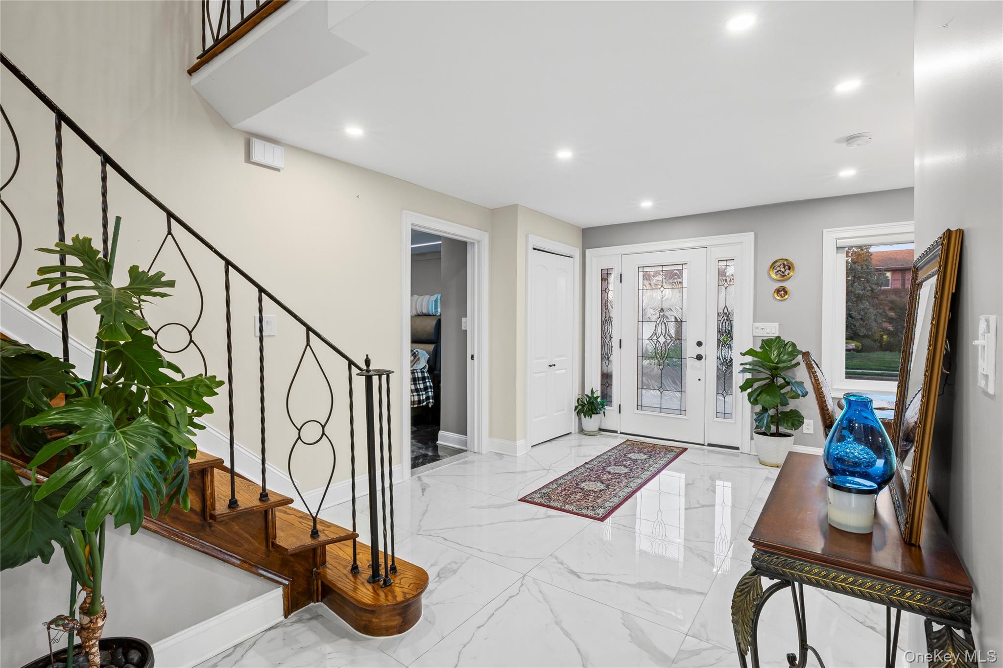 #4 photo, 3012 Mandalay Beach Road, Wantagh , NY 11793