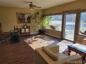 #1 photo, 401 W Main Street, Smithtown , NY 11787