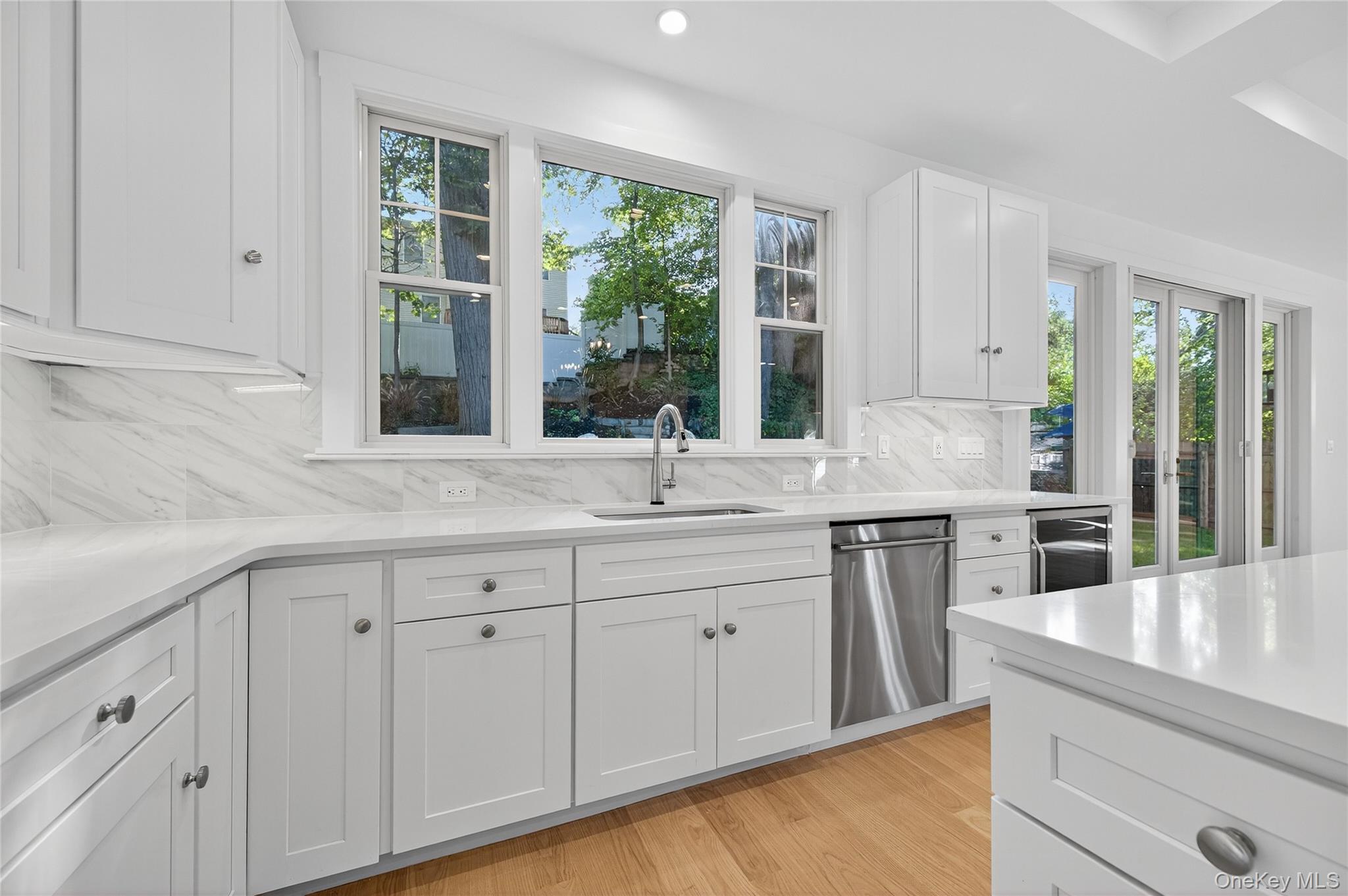 #13 photo, 5 Pepperday Avenue, ناسو Port Washington , NY 11050