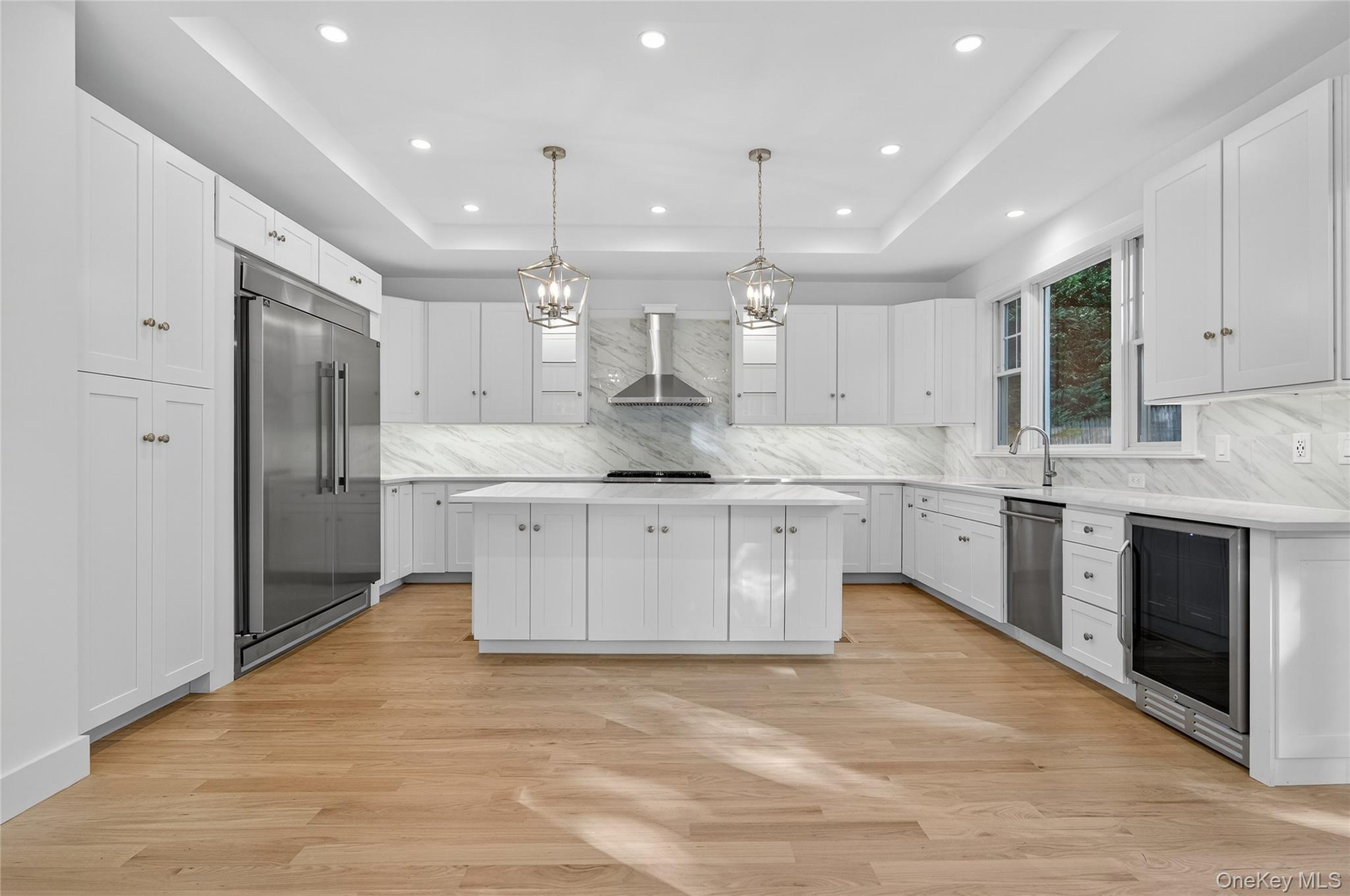 #9 photo, 5 Pepperday Avenue, ناسو Port Washington , NY 11050