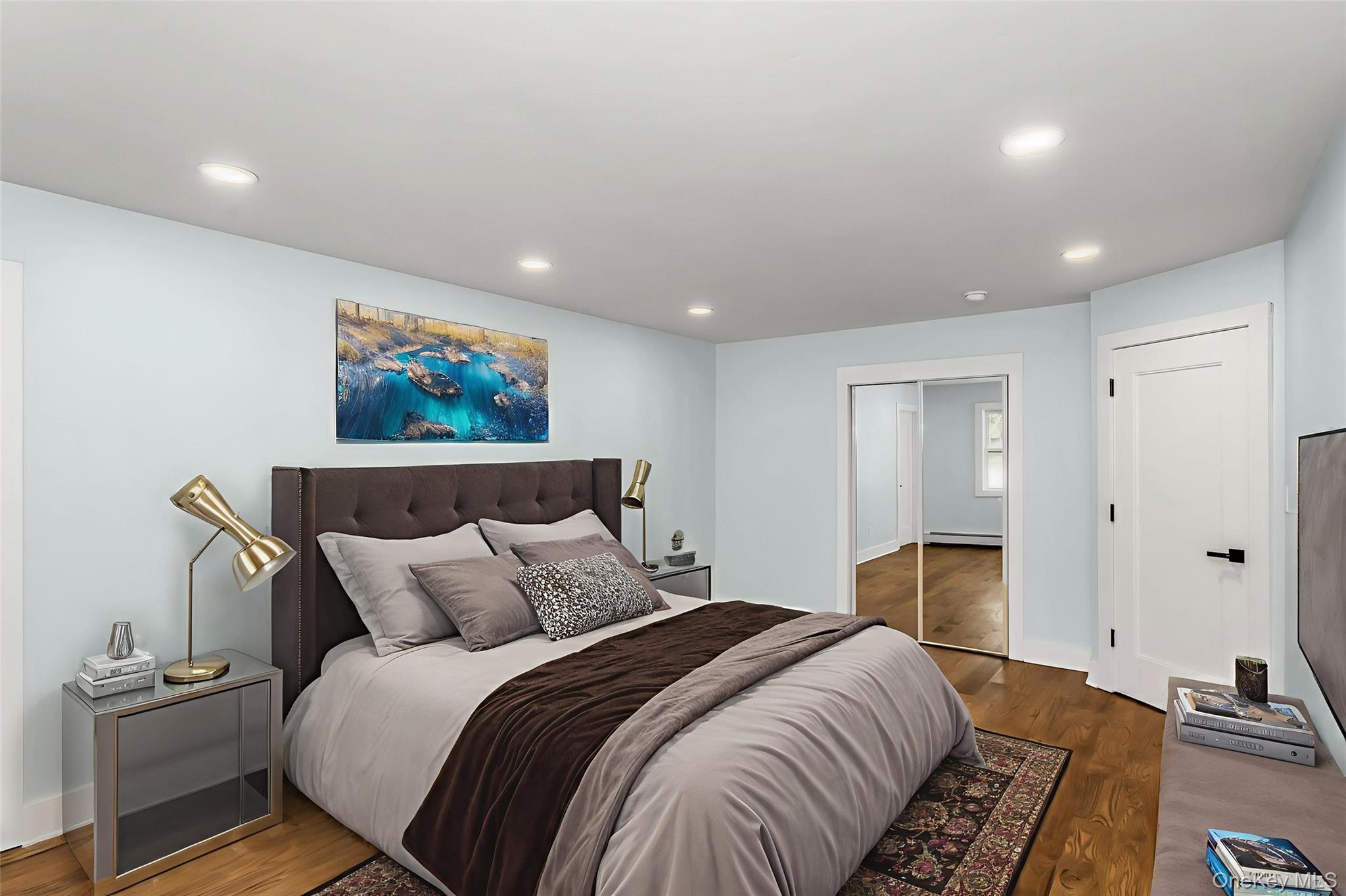 #17 photo, 907 Pearl Street, Bohemia , NY 11716