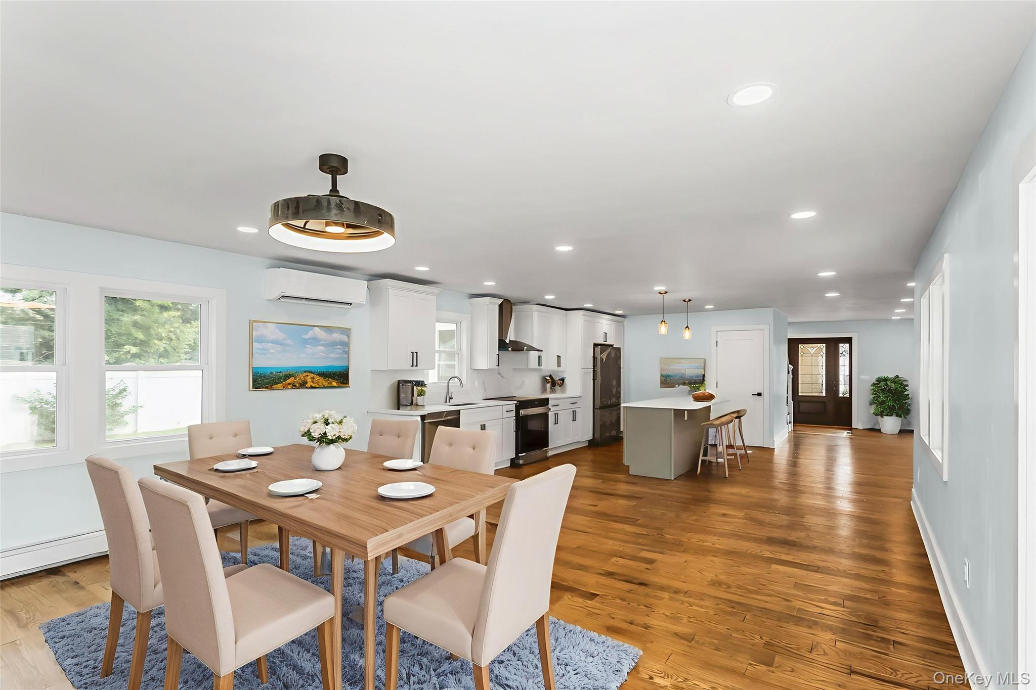 #9 photo, 907 Pearl Street, Bohemia , NY 11716