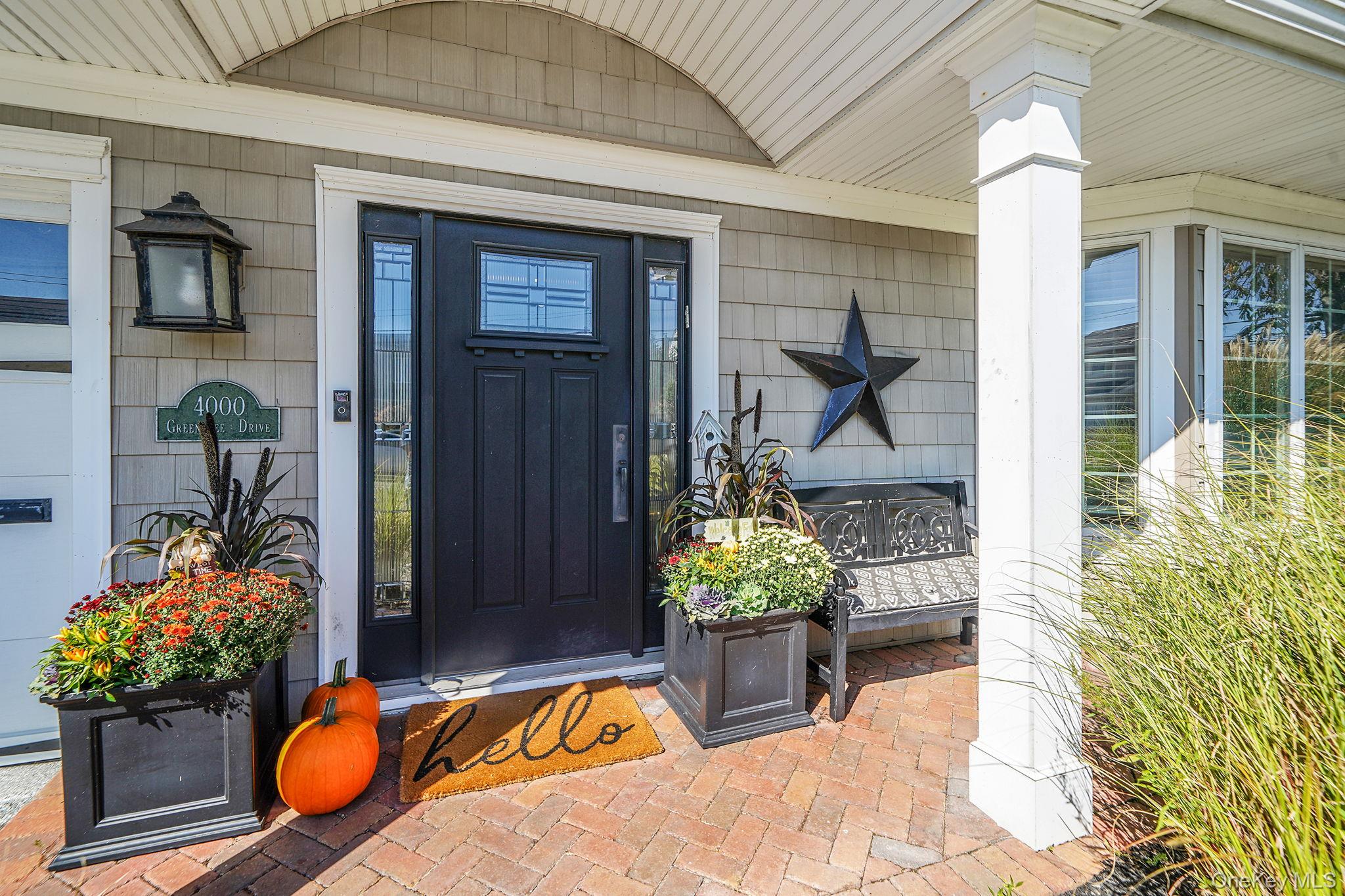 #2 photo, 4000 Greentree Drive, Oceanside , NY 11572