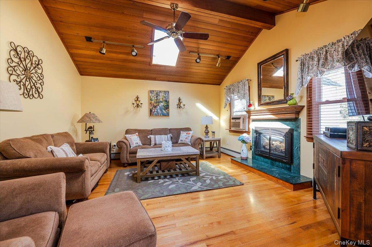 #7 photo, 23 Arthur Avenue, ナッソー郡 Bethpage , NY 11714