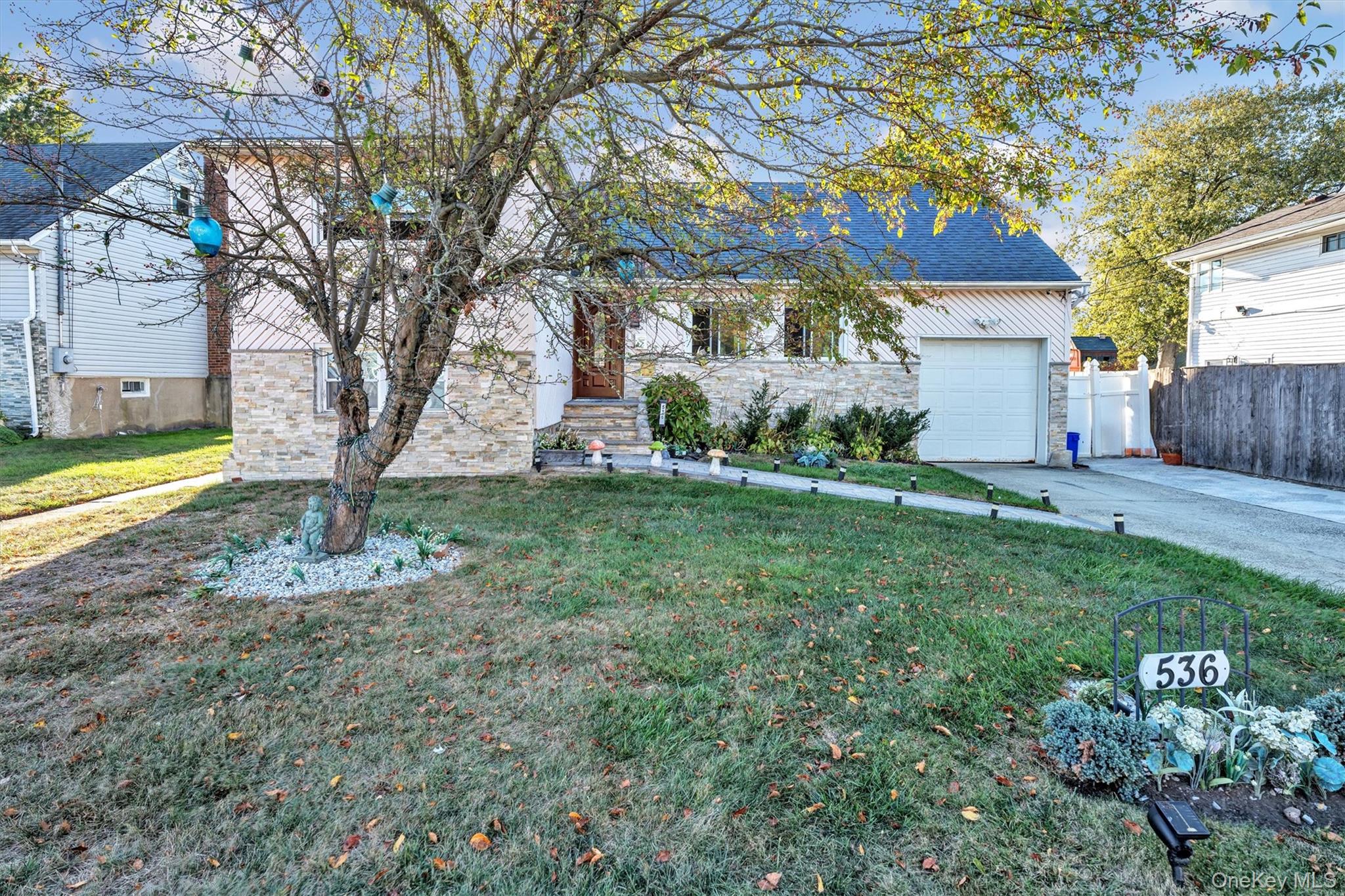 #2 photo, 536 S Ocean Avenue, Freeport , NY 11520