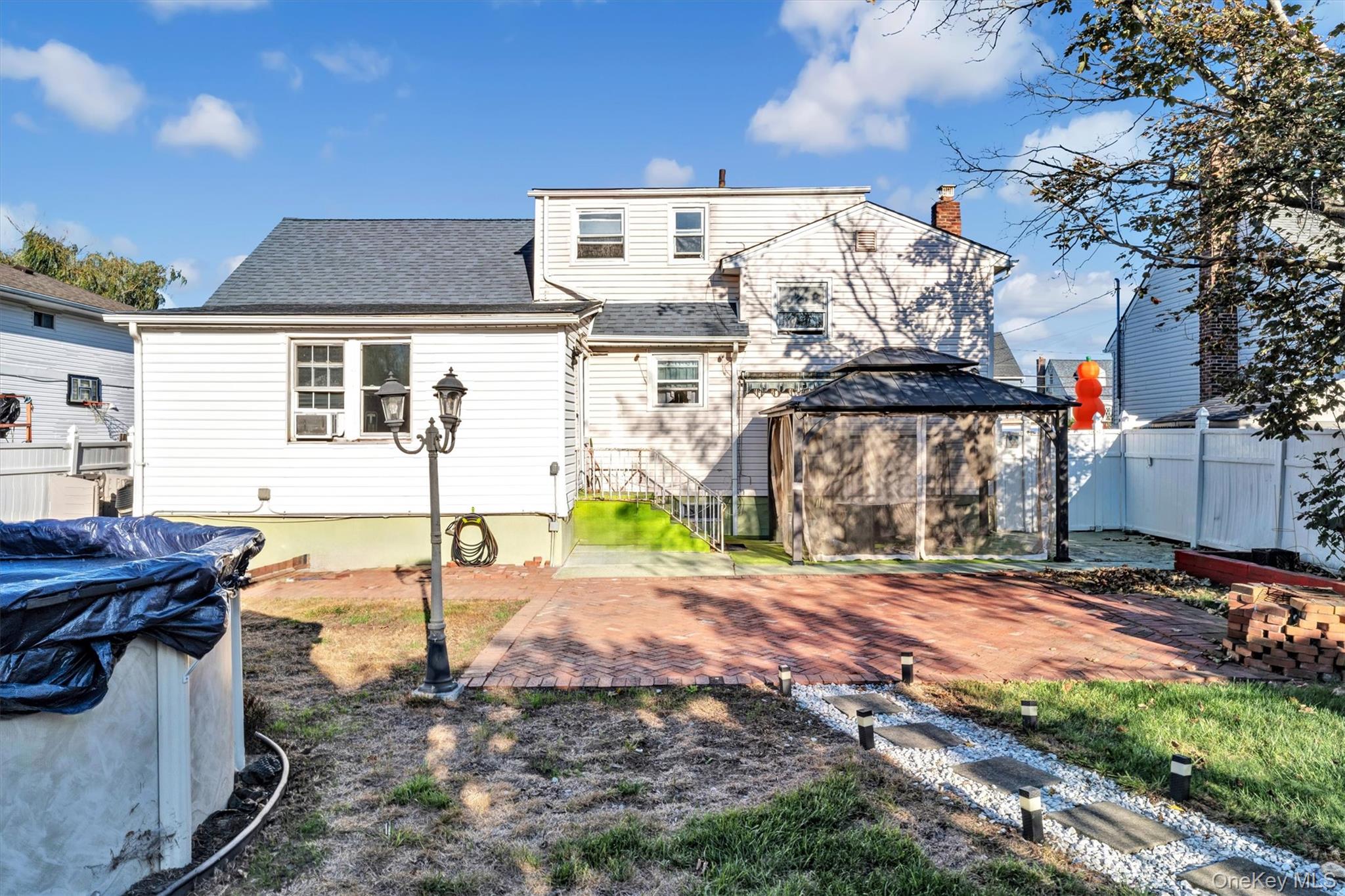 #5 photo, 536 S Ocean Avenue, Freeport , NY 11520