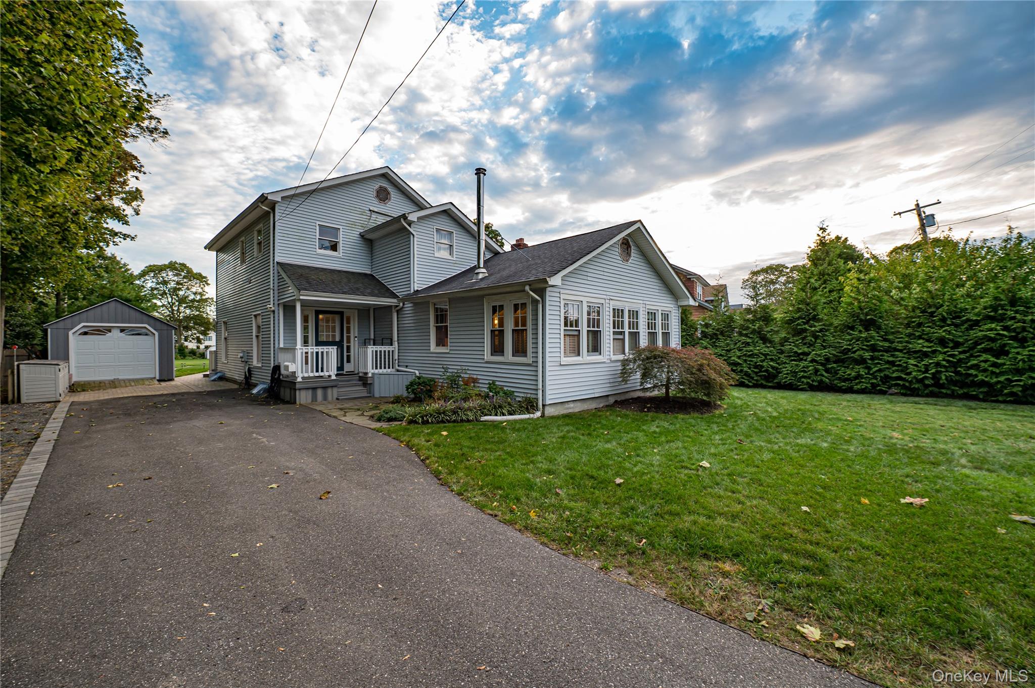 #1 photo, 190 Academy Street, Bayport , NY 11705