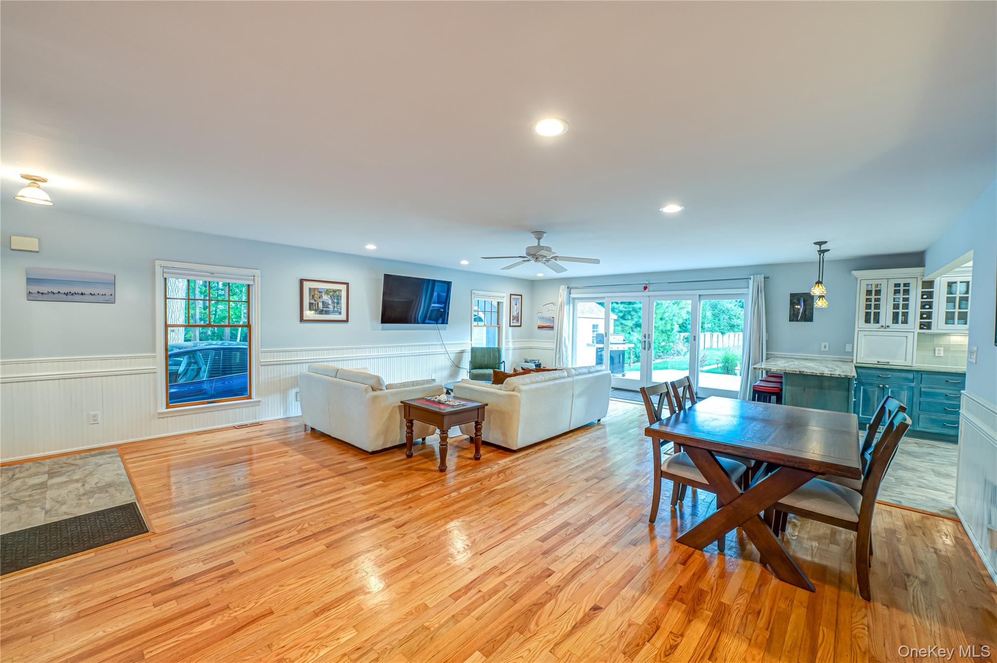 #4 photo, 190 Academy Street, Bayport , NY 11705