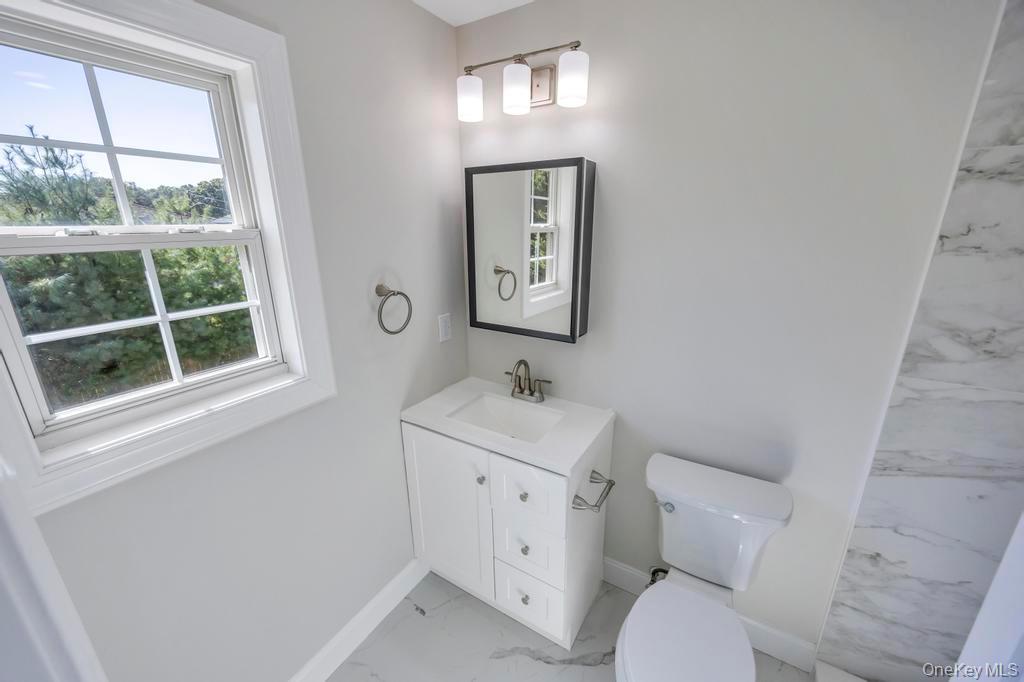 #19 photo, 2 Pearl Place, Greenlawn , NY 11740