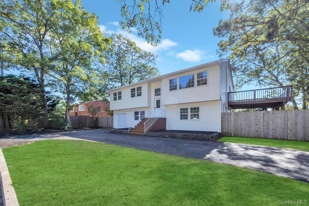 #3 photo, 2 Pearl Place, Greenlawn , NY 11740