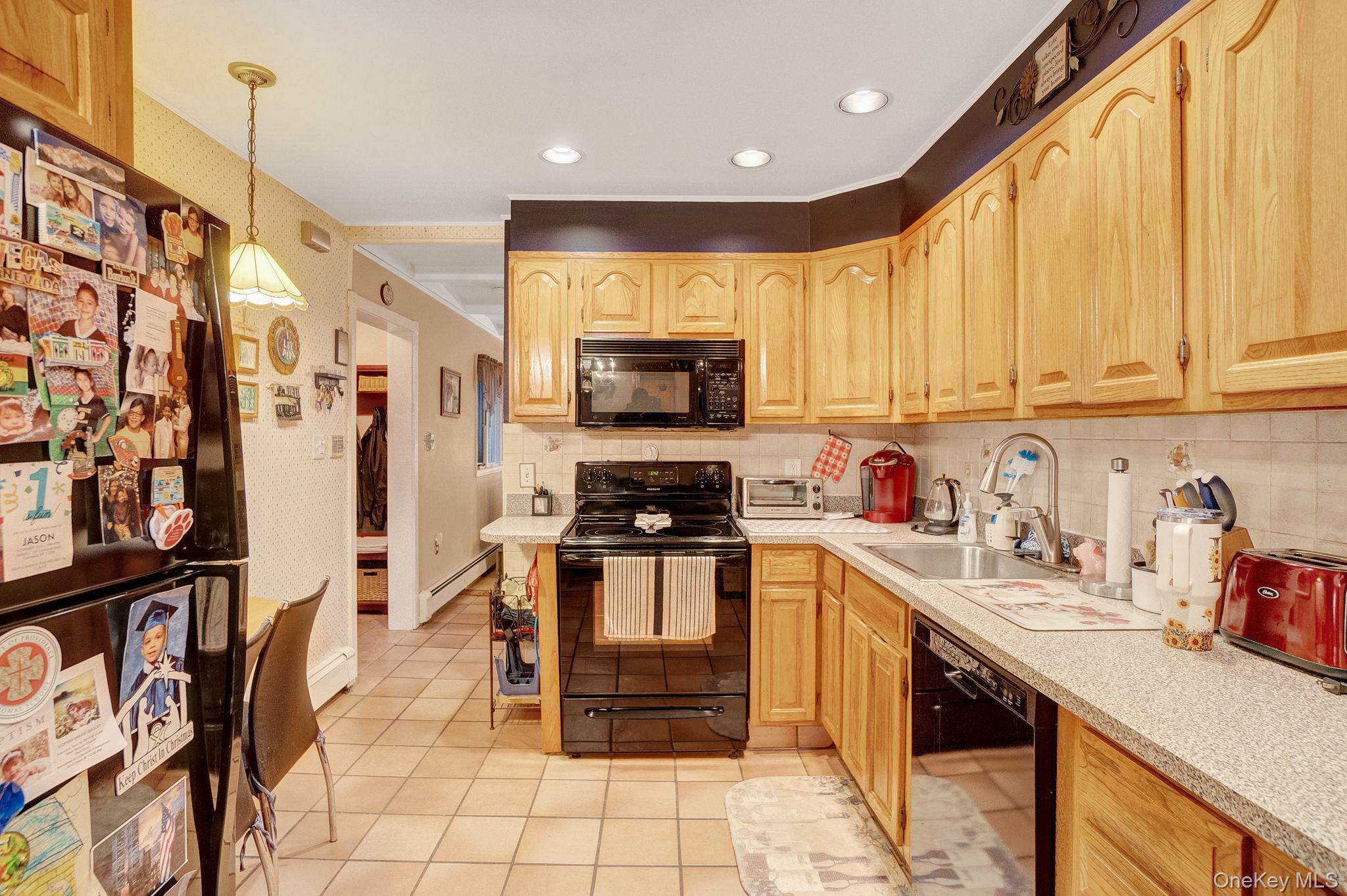 #11 photo, 179 Swan Lane, ナッソー郡 Levittown , NY 11756