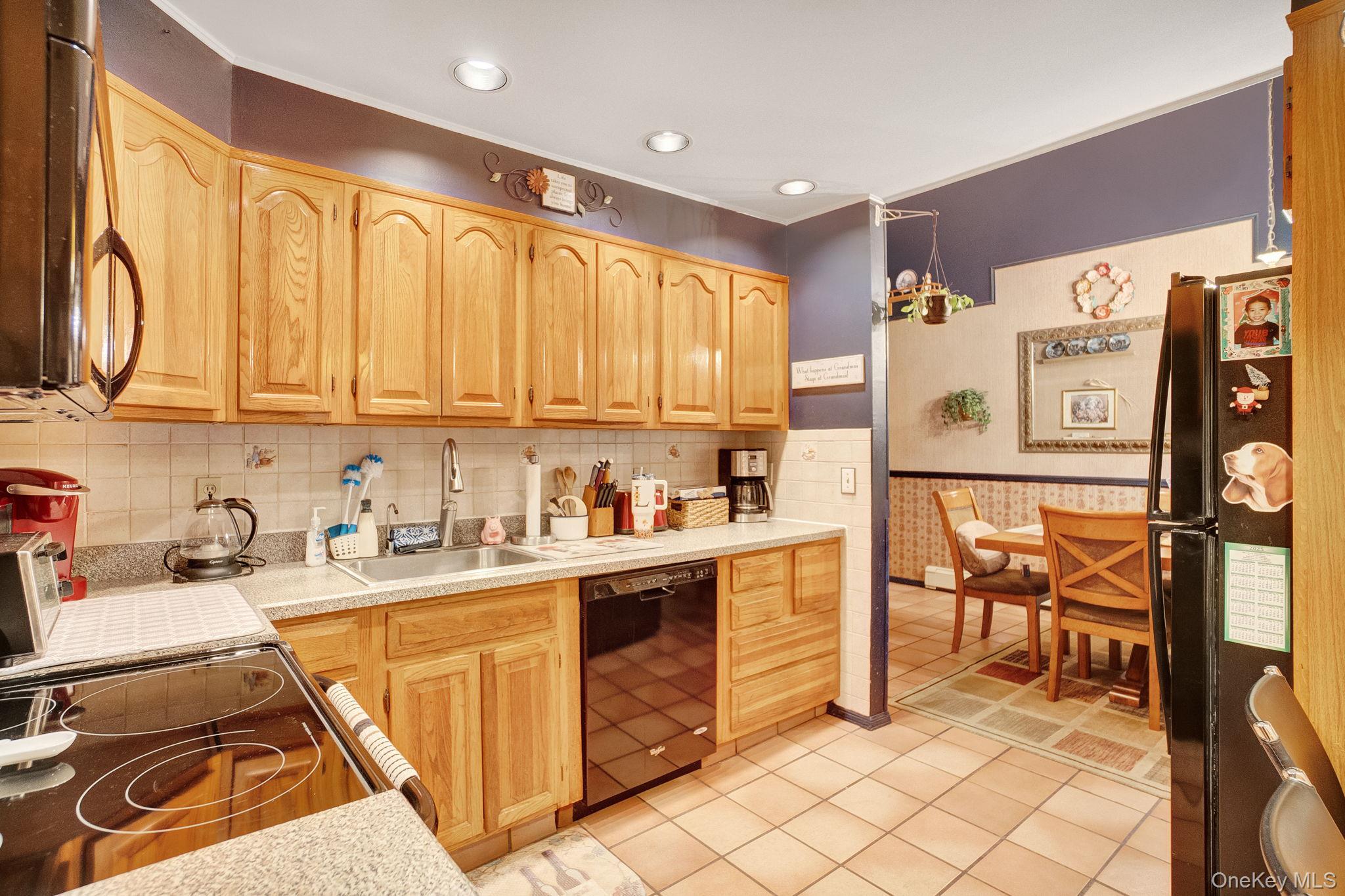 #12 photo, 179 Swan Lane, ナッソー郡 Levittown , NY 11756