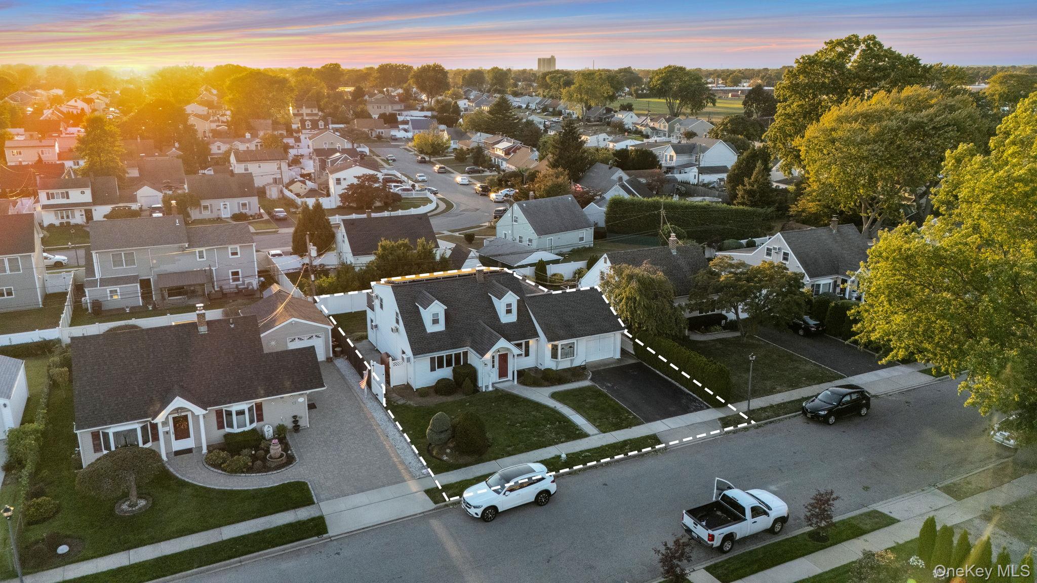 #5 photo, 179 Swan Lane, ナッソー郡 Levittown , NY 11756