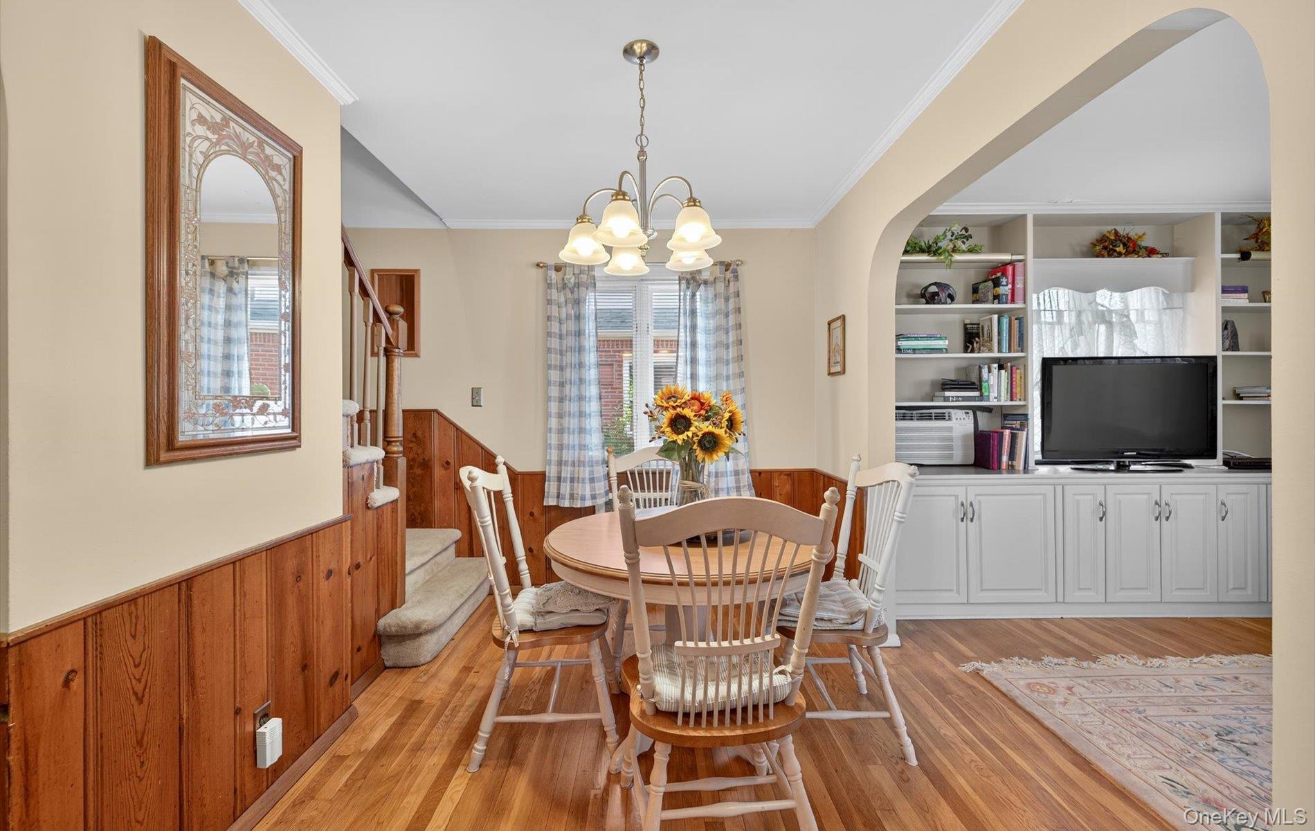 #5 photo, 227 Brown Street, ナッソー郡 Mineola , NY 11501