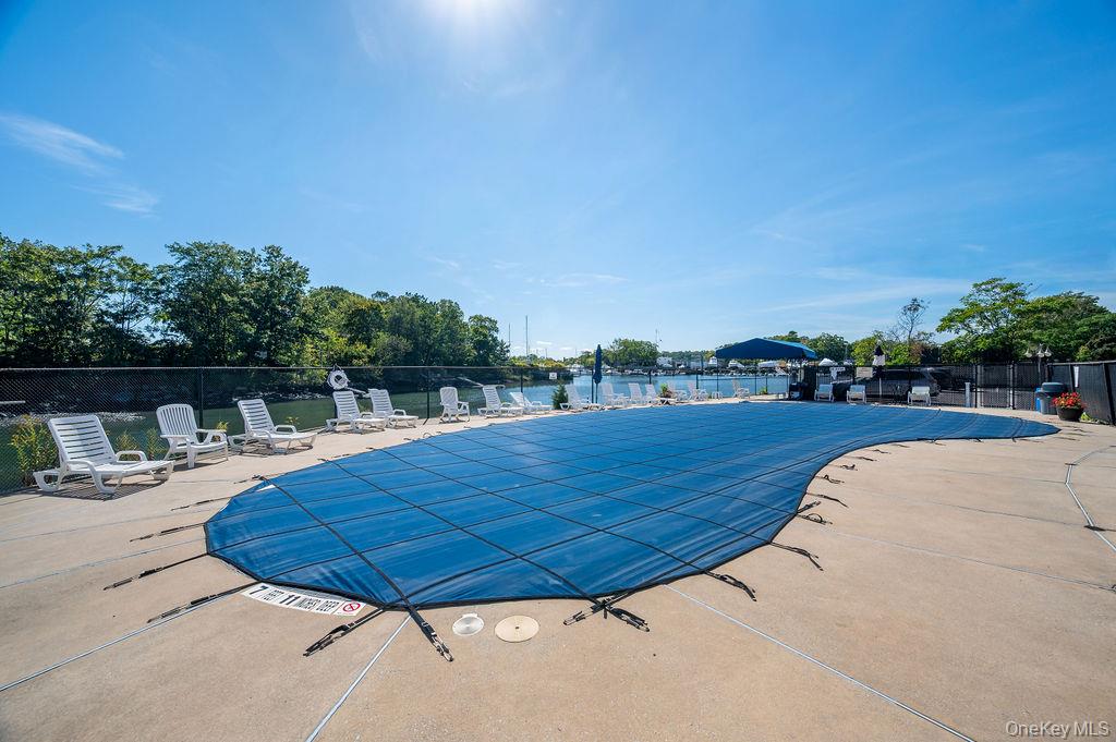 #15 photo, 666 Pelham Road, New Rochelle , NY 10805