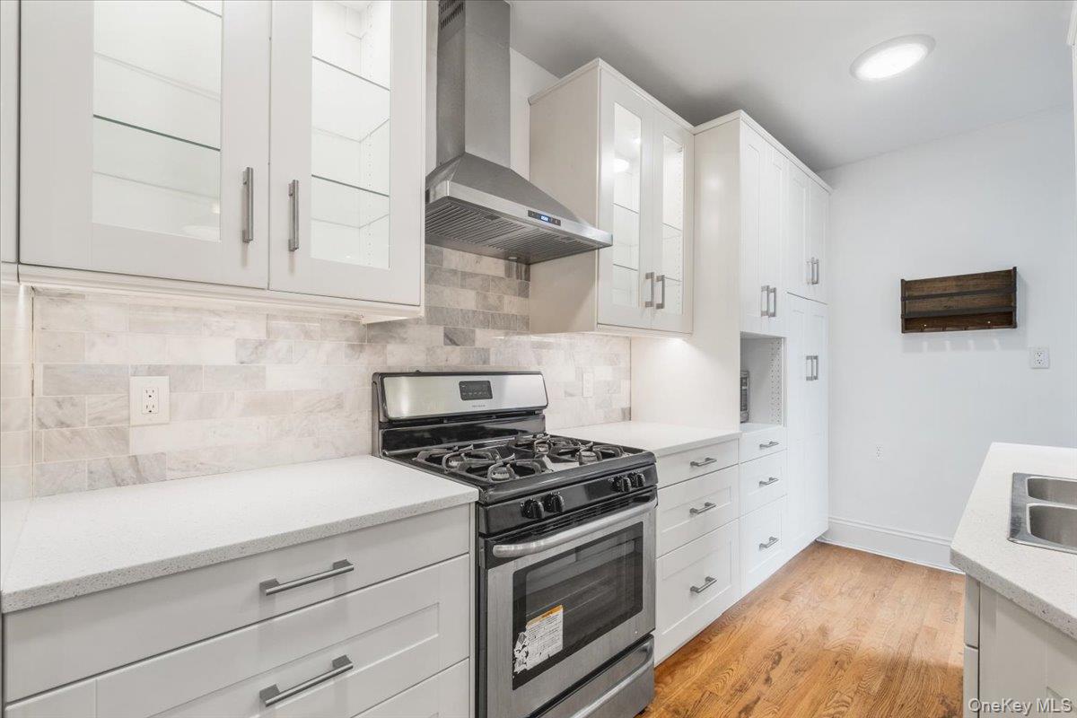 #1 photo, 30 Windsor Terrace, White Plains , NY 10601