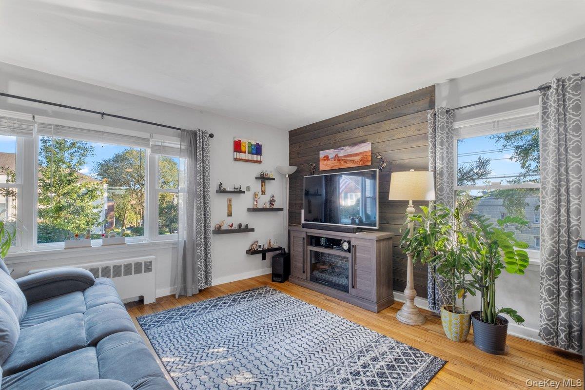 #9 photo, 737 Tuckahoe Road, 纽约州 Yonkers , NY 10710