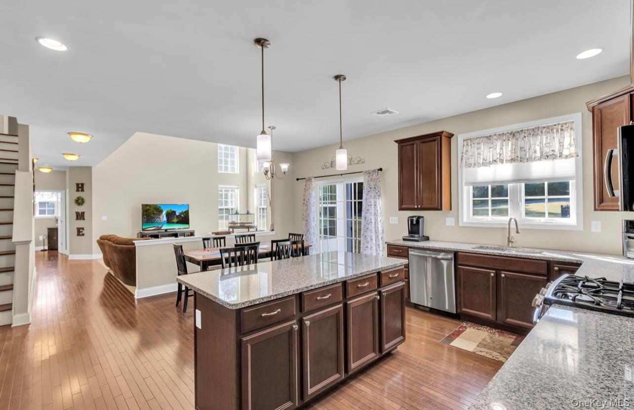 #14 photo, 59 Luthien Forest Road, Rock Tavern , NY 12553