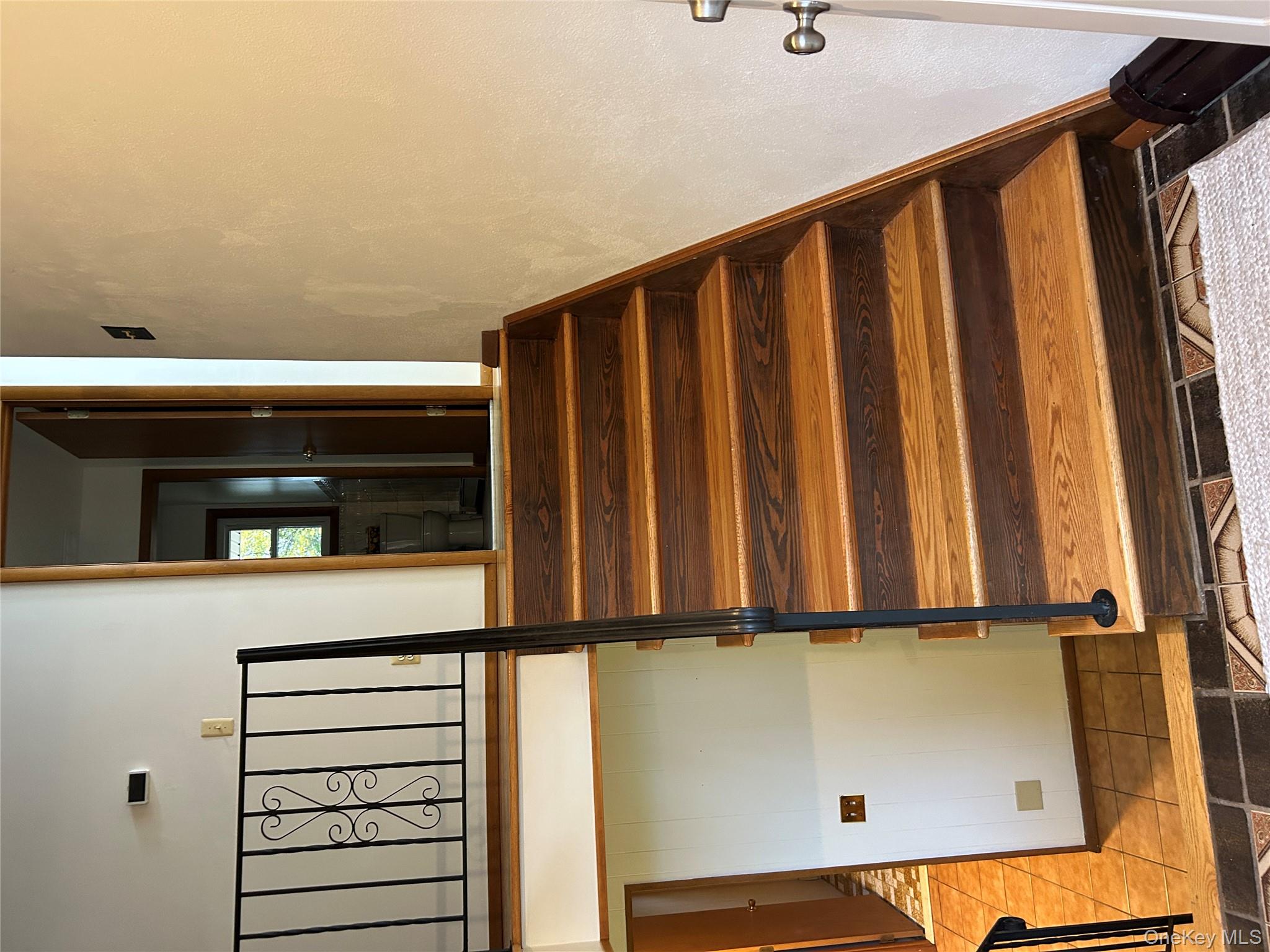 #3 photo, 45 Matuk Drive, Hyde Park , NY 12538