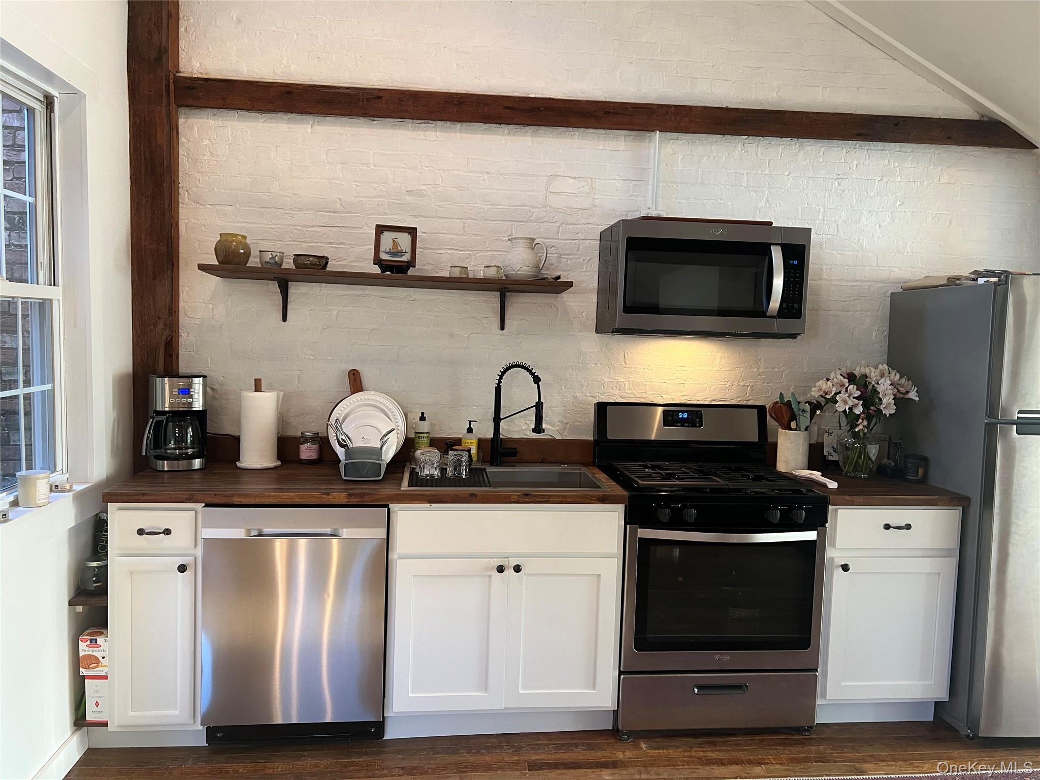 #13 photo, 354 Main Street, Catskill , NY 12414