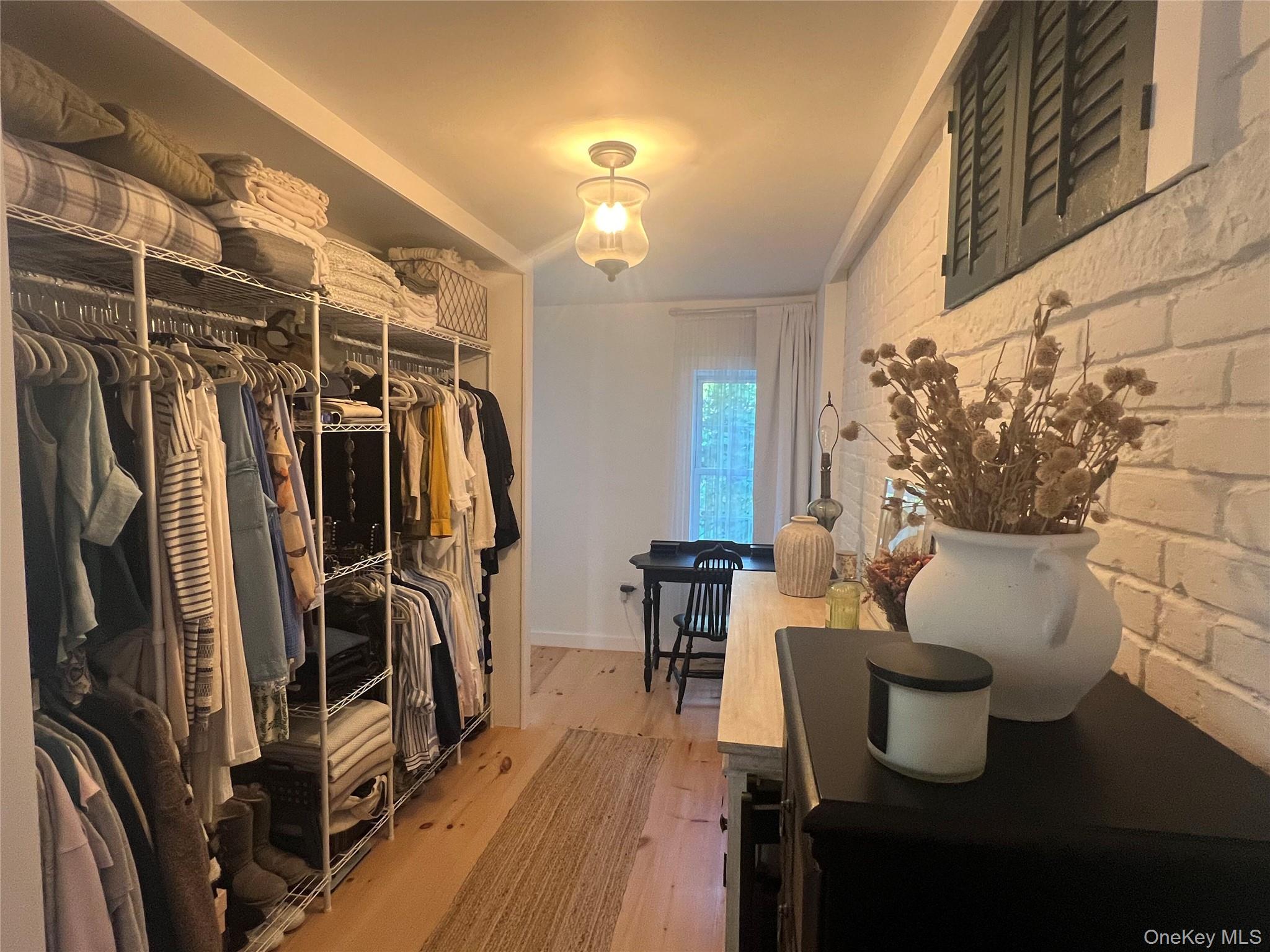 #8 photo, 354 Main Street, Catskill , NY 12414