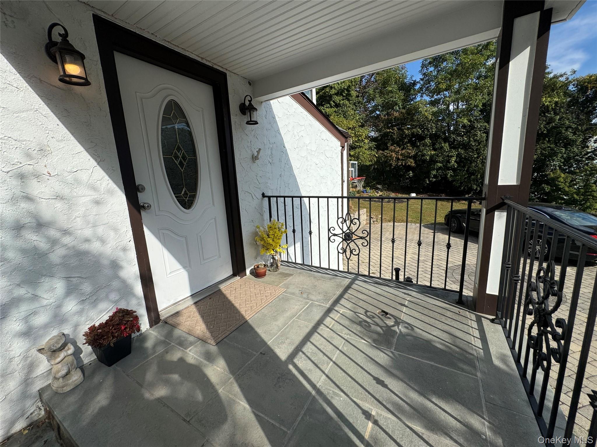 #5 photo, 20 E Annadale Street, Armonk , NY 10504