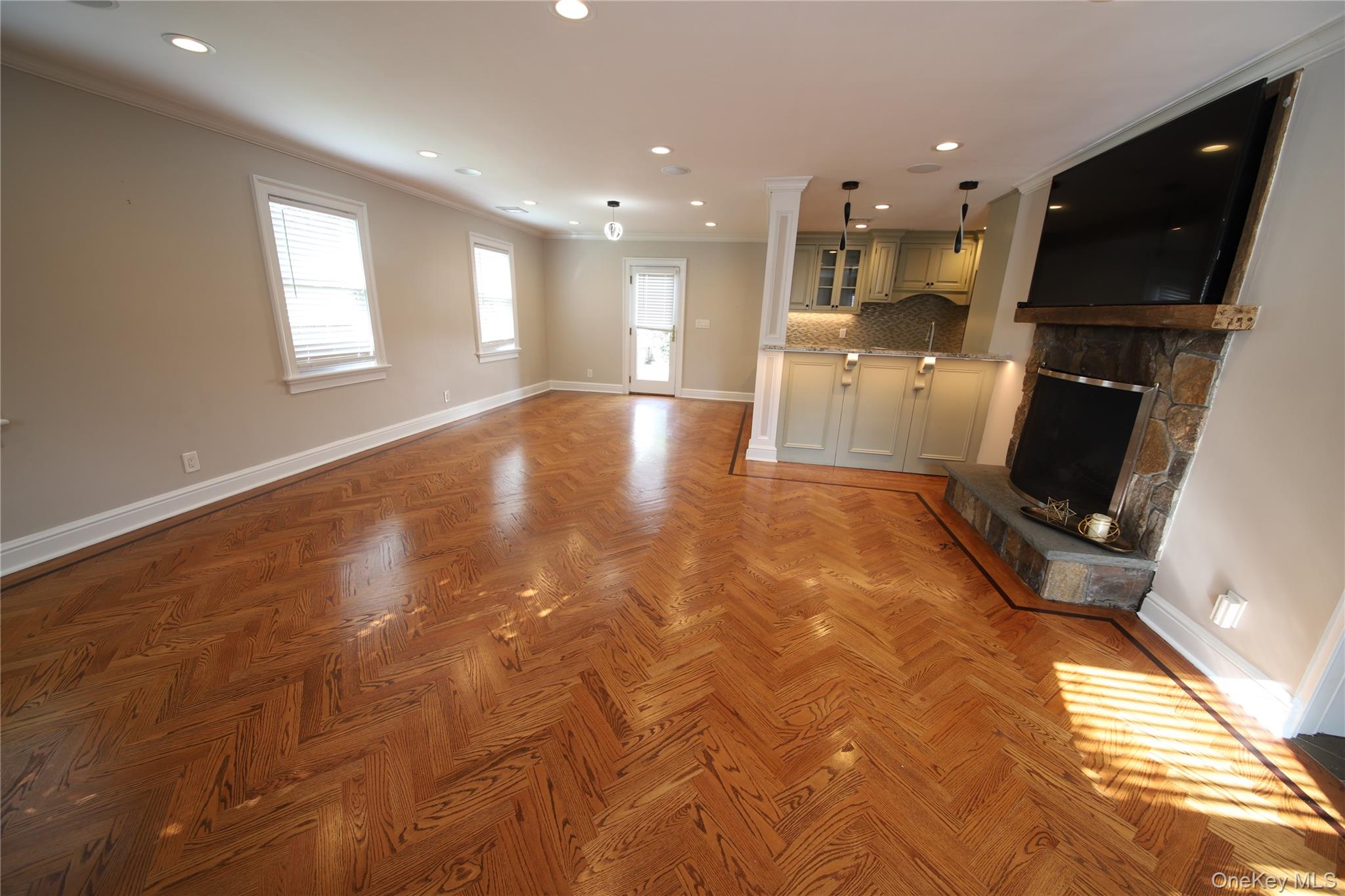 #7 photo, 20 E Annadale Street, Armonk , NY 10504