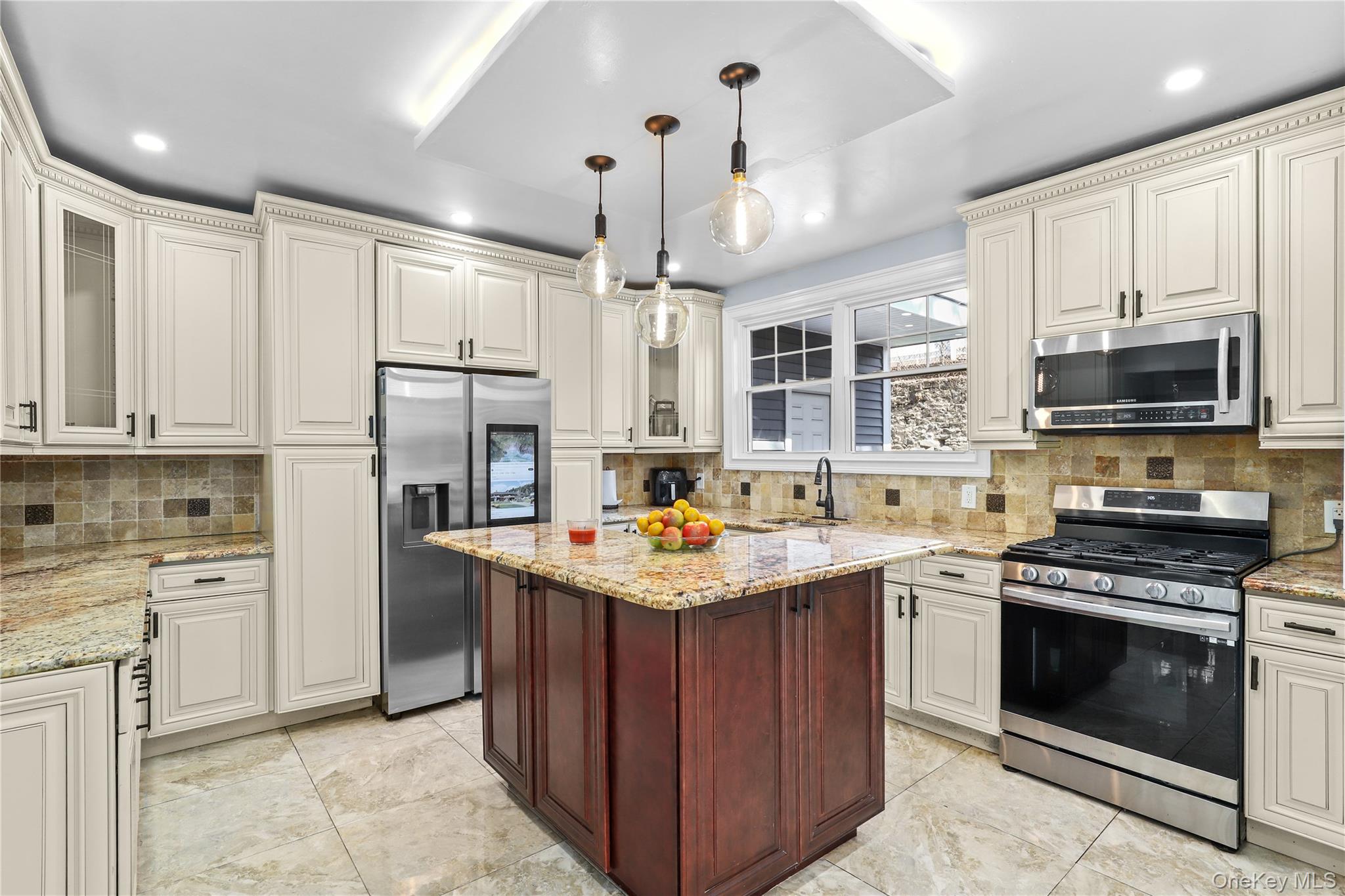 #15 photo, 20 Midland Avenue, Yonkers , NY 10705