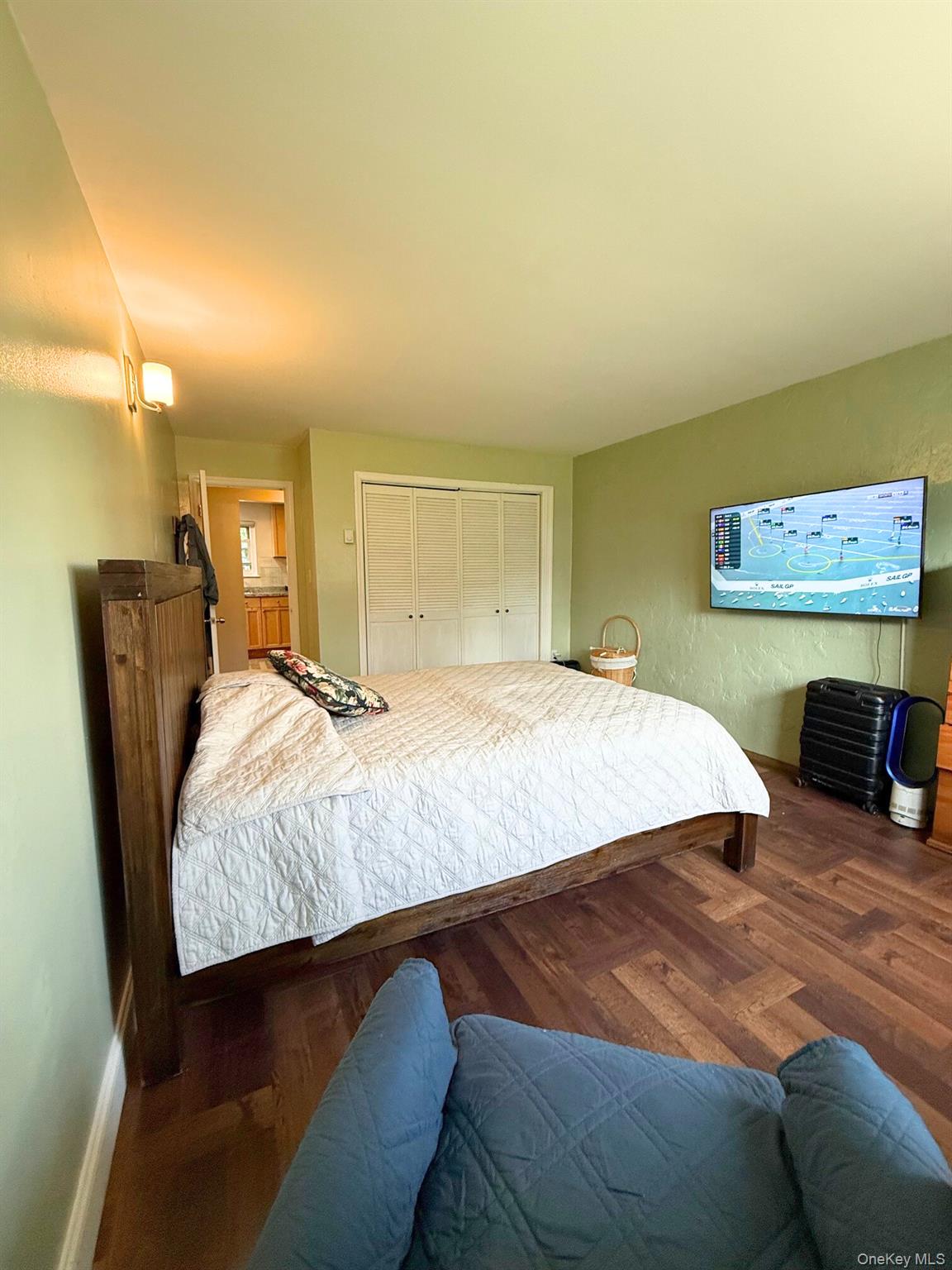 #16 photo, 15 Harrison Avenue, サフォーク郡 Amityville , NY 11701