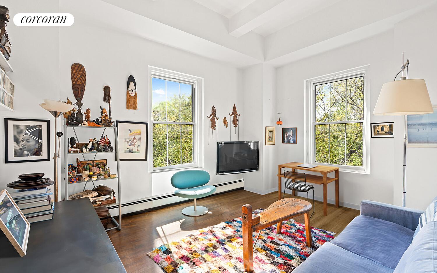 #1 photo, 143 Ave B, East Village , NY 10009