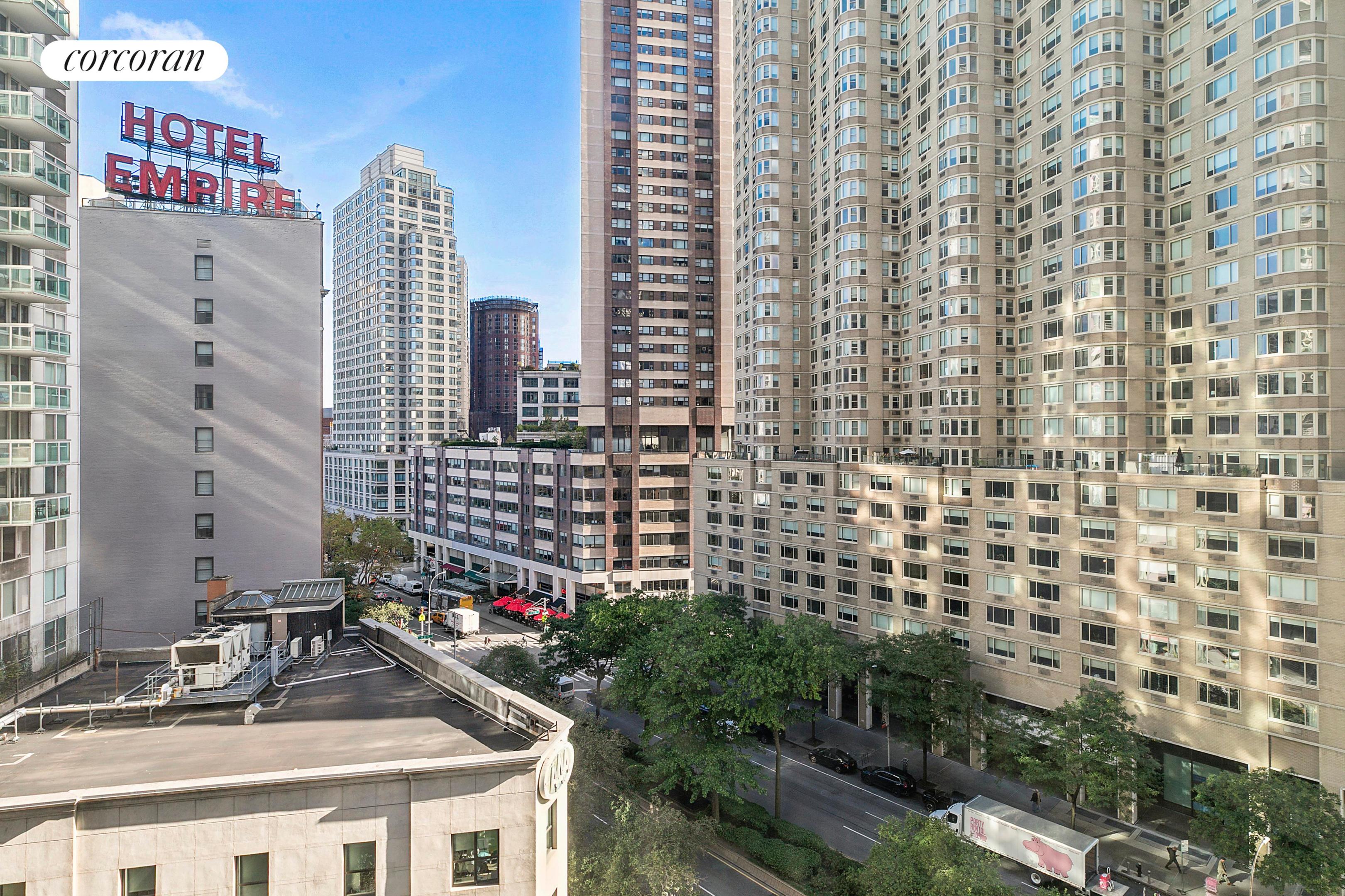 #9 photo, 62 W 62ND Street, マンハッタン Lincoln Square , NY 10023