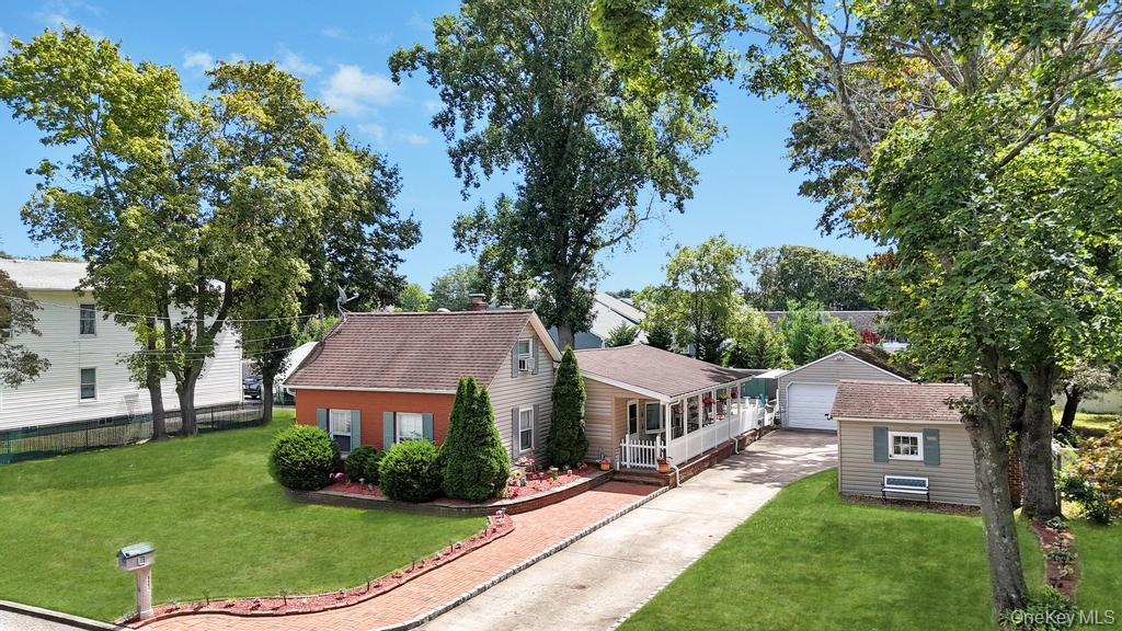 #1 photo, 940 Union Street, Bohemia , NY 11716