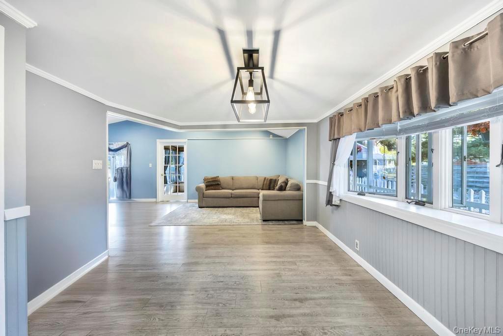 #10 photo, 940 Union Street, Bohemia , NY 11716