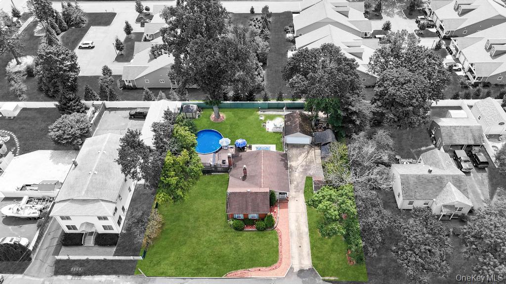 #3 photo, 940 Union Street, Bohemia , NY 11716