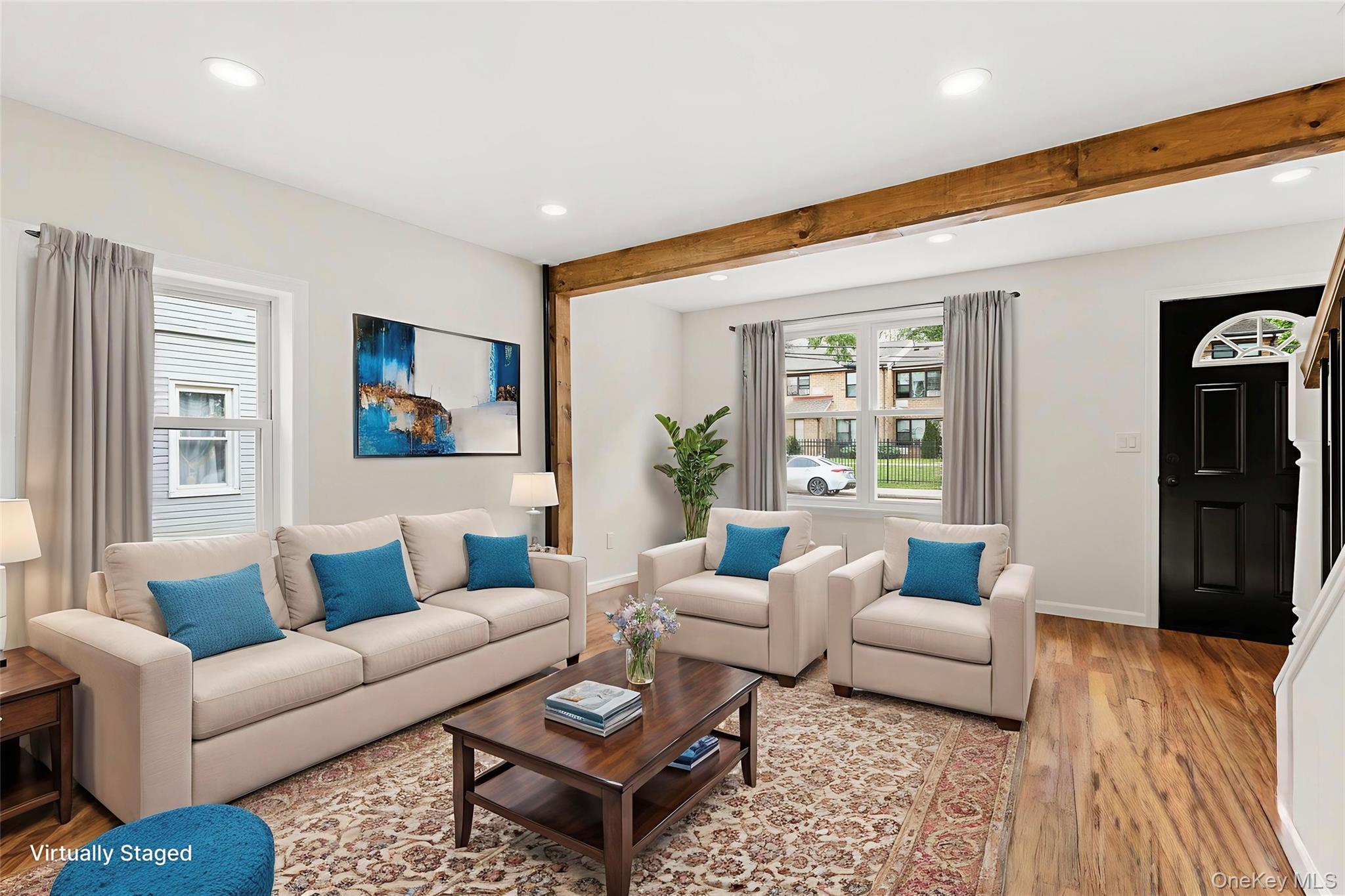 #2 photo, 31 Grove Street, Hempstead , NY 11550