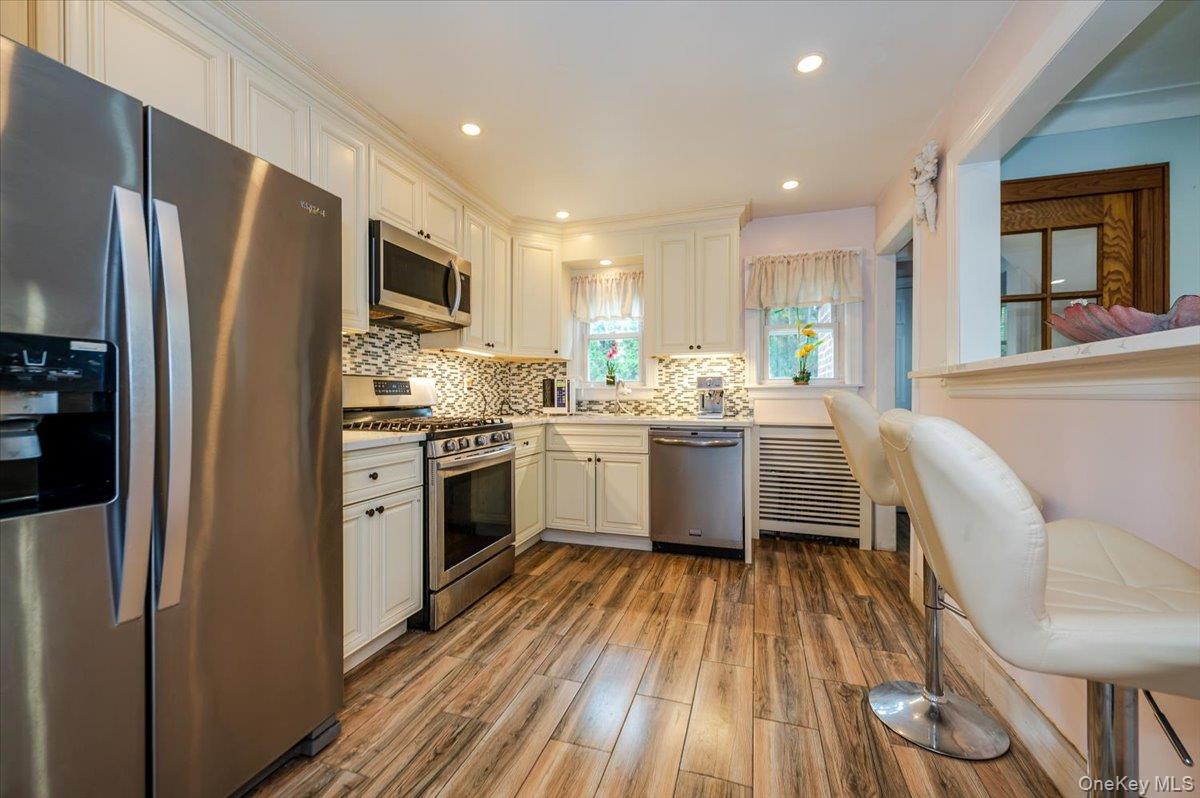 #7 photo, 57 Carol St Street, Lynbrook , NY 11563