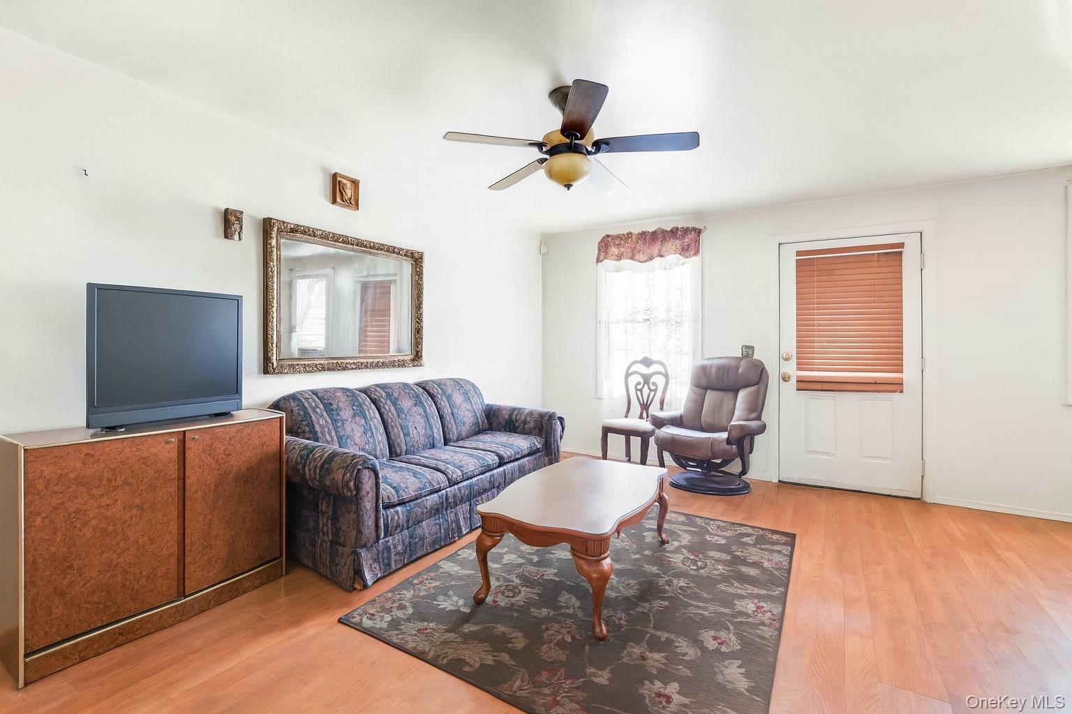 #5 photo, 49 Hull Street, ブルックリン区 Brooklyn , NY 11233