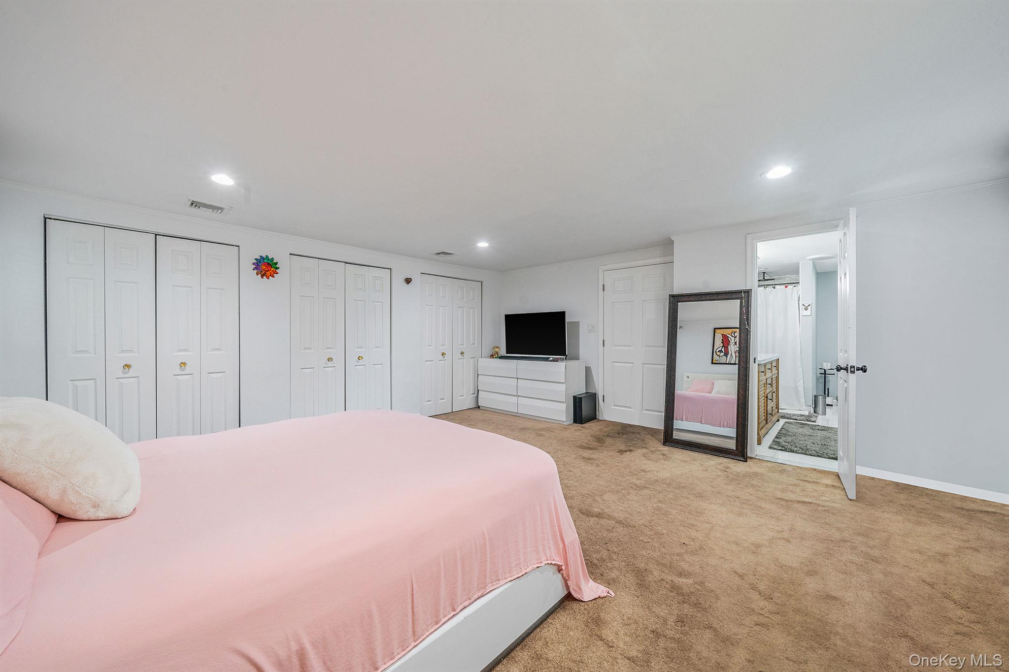 #11 photo, 8 Linden Street, Coram , NY 11727