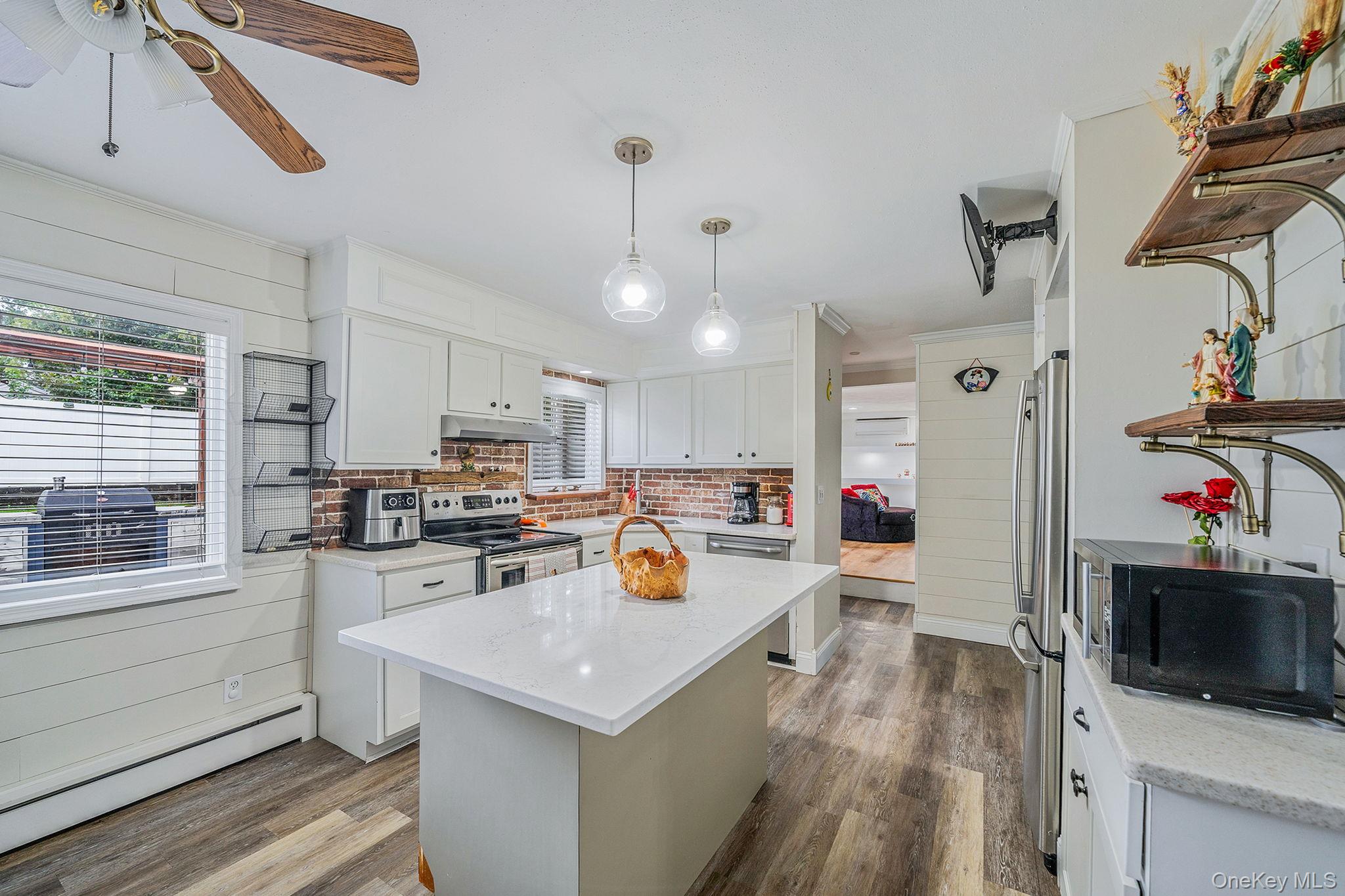 #8 photo, 8 Linden Street, Coram , NY 11727