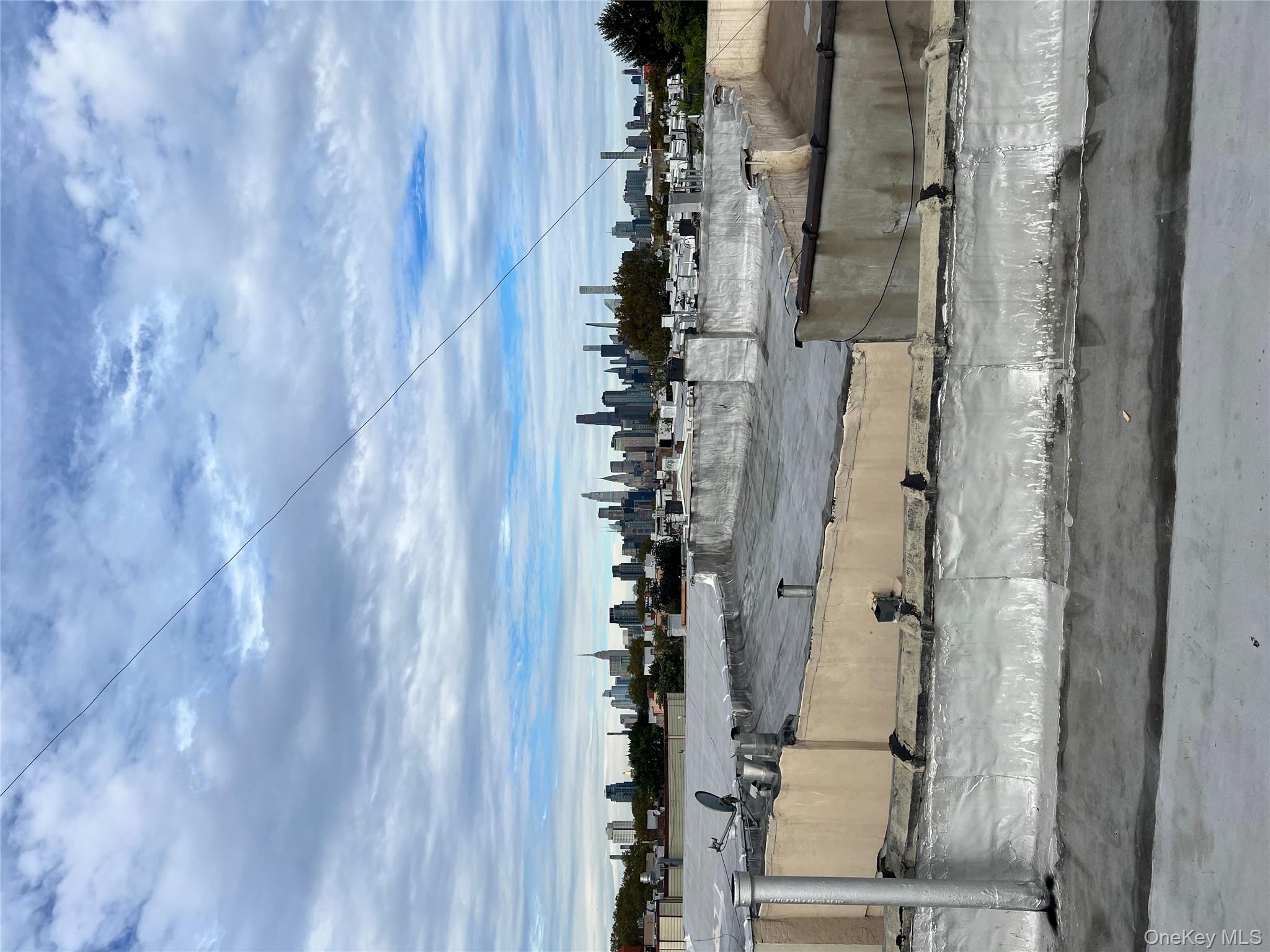 #16 photo, 695 MEEKER Avenue, Brooklyn , NY 11222