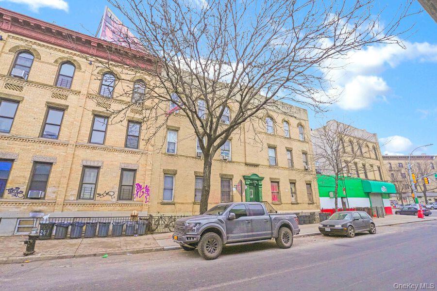 #2 photo, 695 MEEKER Avenue, Brooklyn , NY 11222