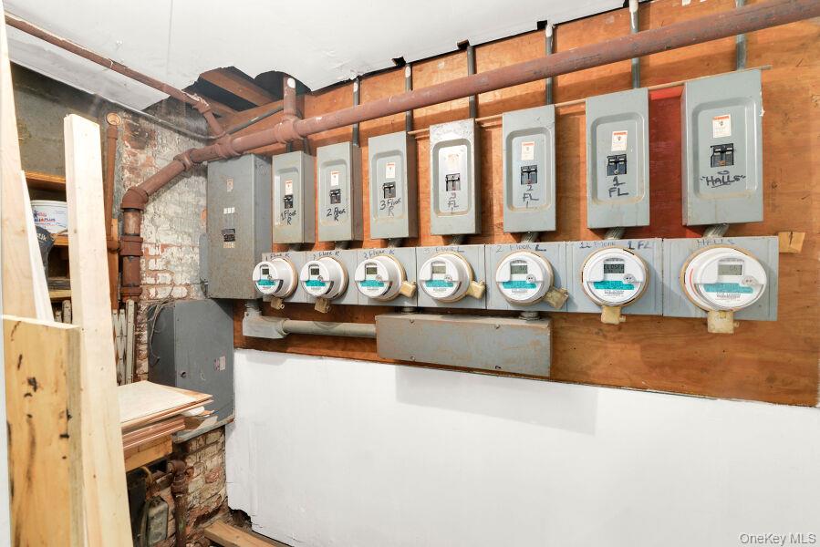 #6 photo, 695 MEEKER Avenue, Brooklyn , NY 11222