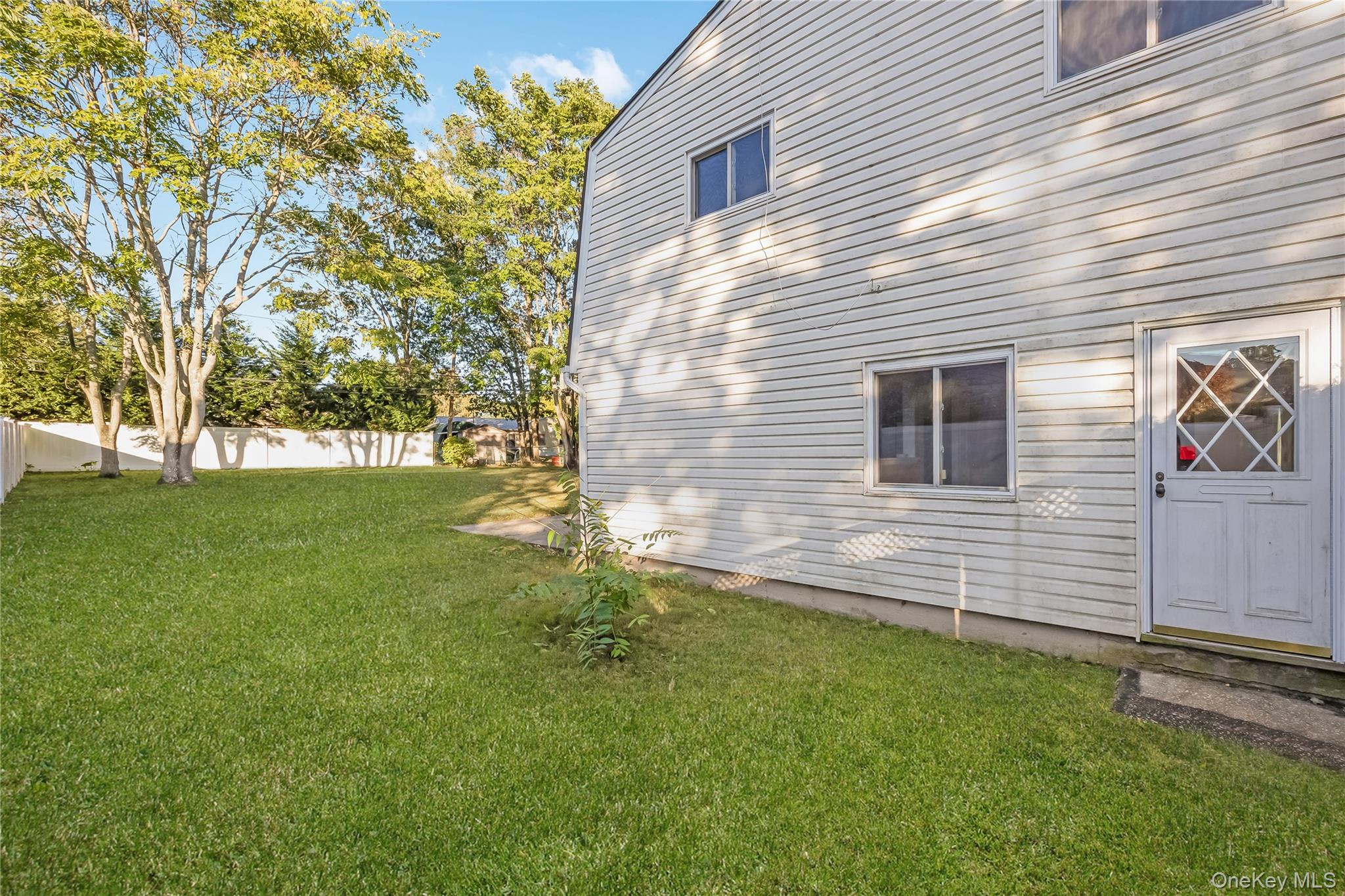 #7 photo, 209 Cirrus Road, サフォーク郡 Holbrook , NY 11741